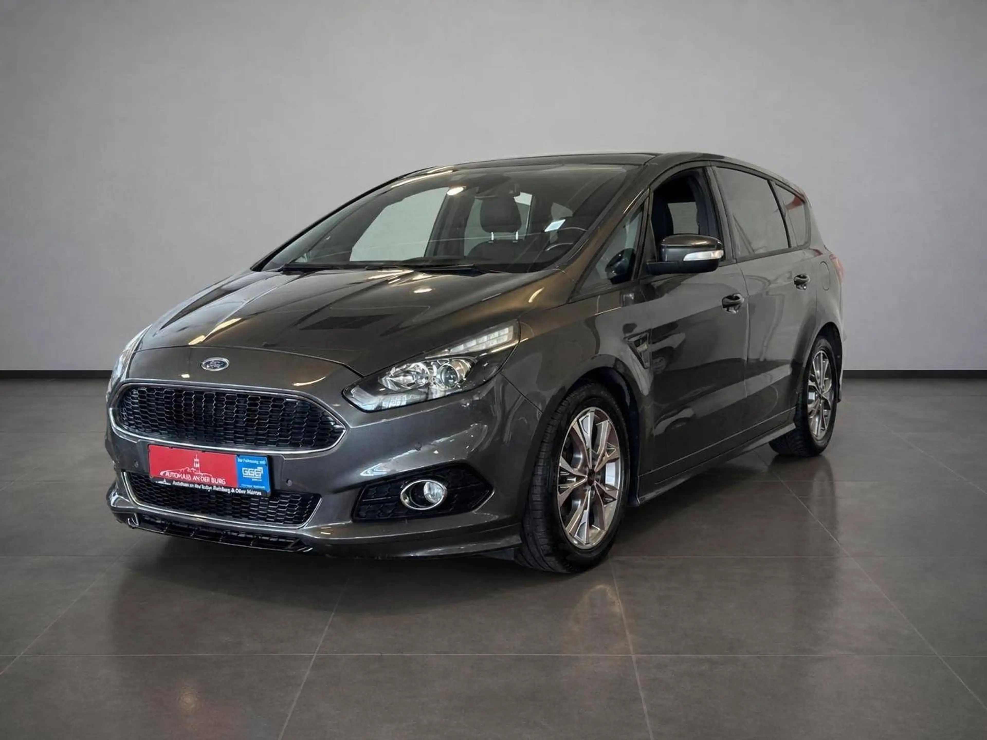 Ford S-Max ST-Line/Kamera/Pano/AHK/7.Sitzer — photo 3