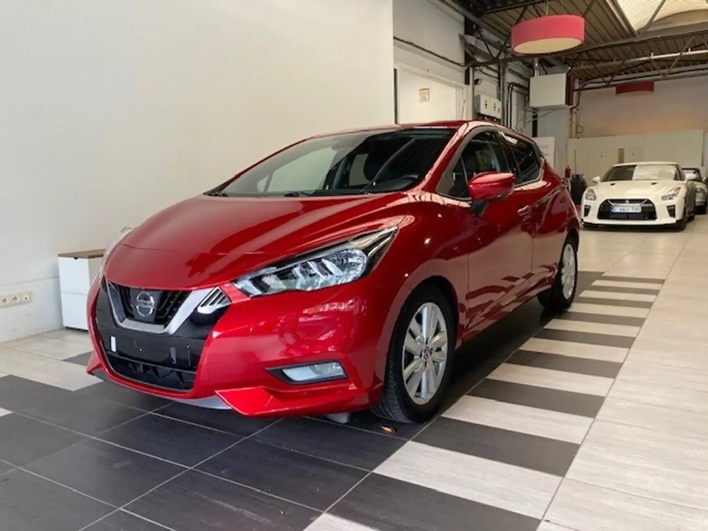 Nissan Micra 1.0 N-CONNECTA MT Rot - 1