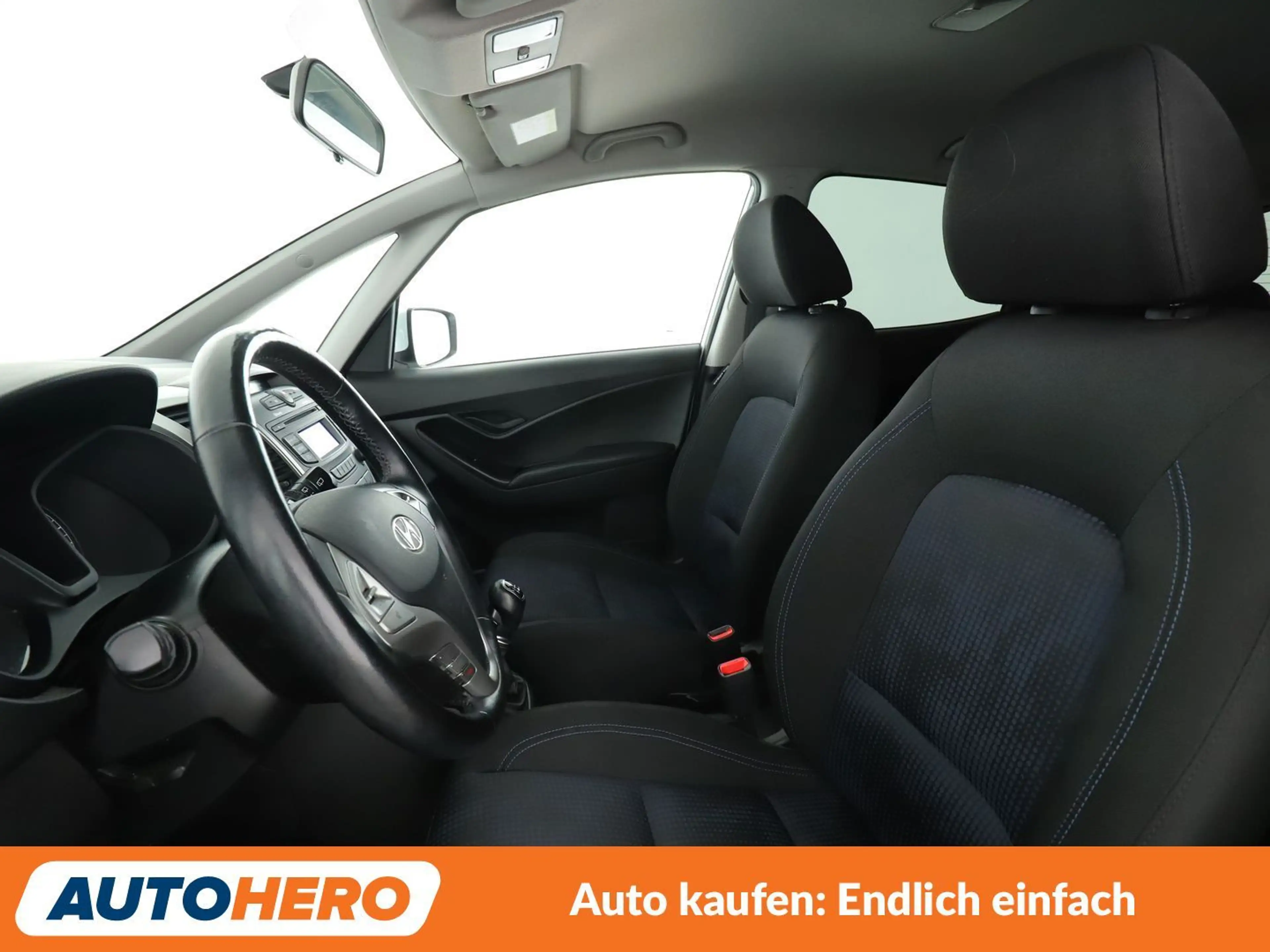 Hyundai iX20 1.6 Space blue *PDC*SHZ*ALU*KLIMA* — photo 10