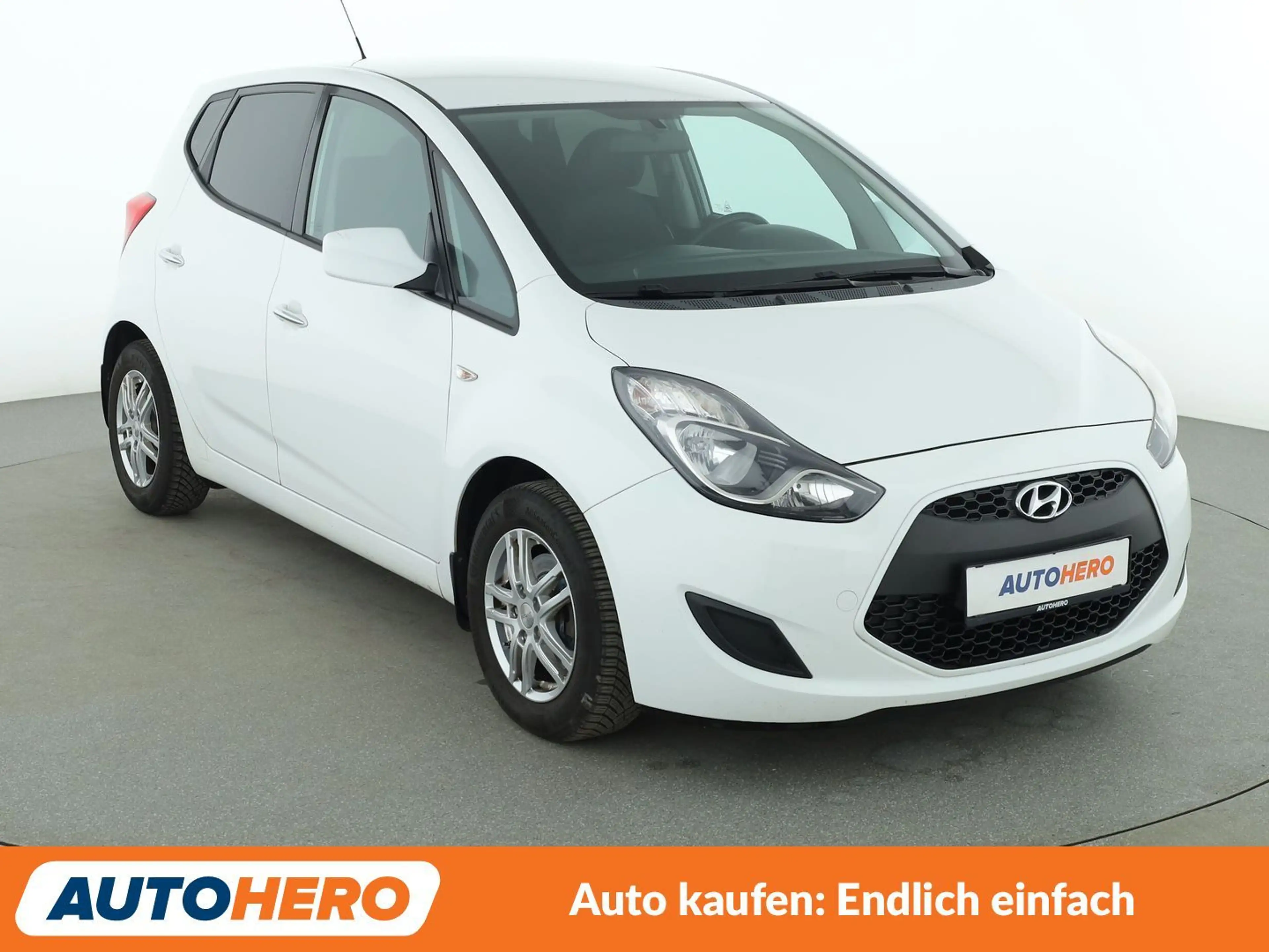 Hyundai iX20 1.6 Space blue *PDC*SHZ*ALU*KLIMA* — photo 8