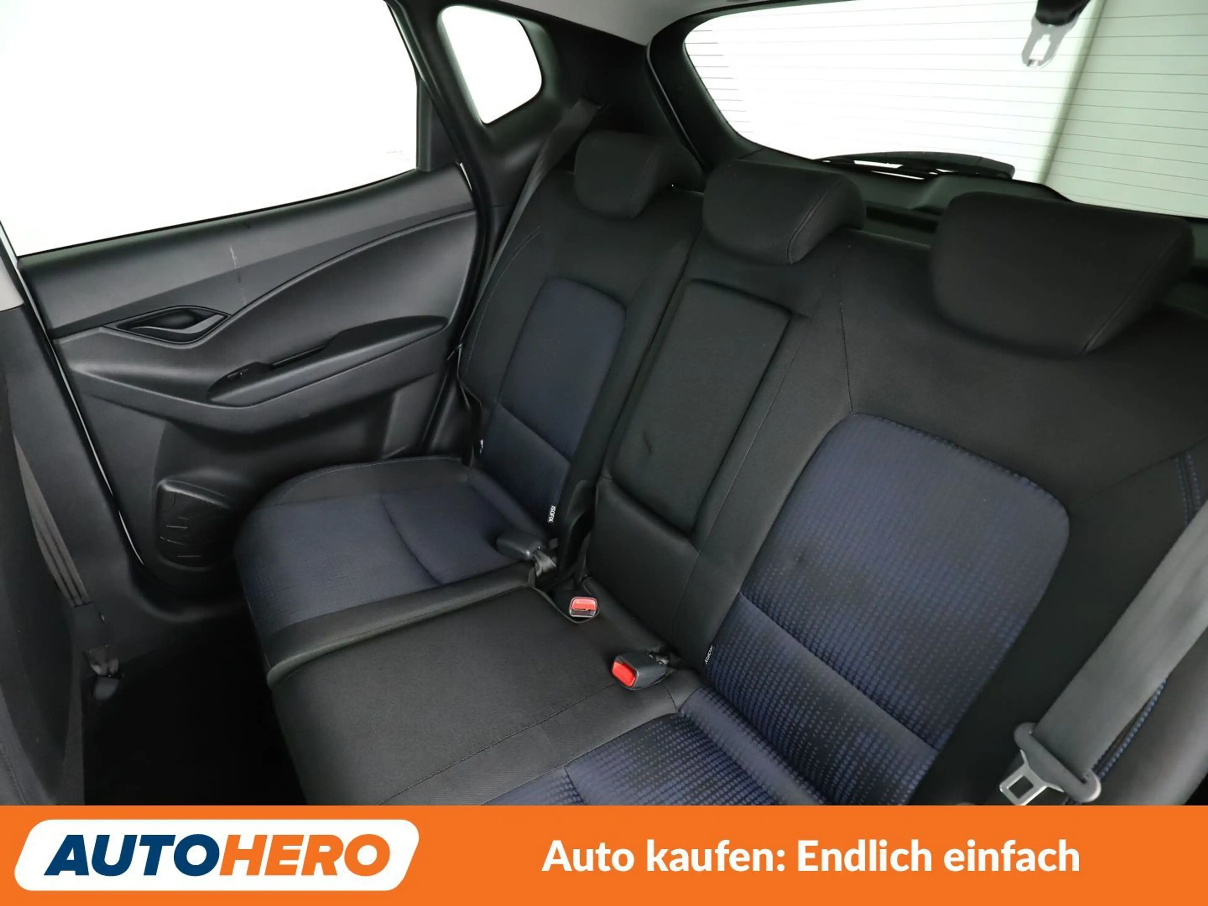 Hyundai iX20 1.6 Space blue *PDC*SHZ*ALU*KLIMA* — photo 14
