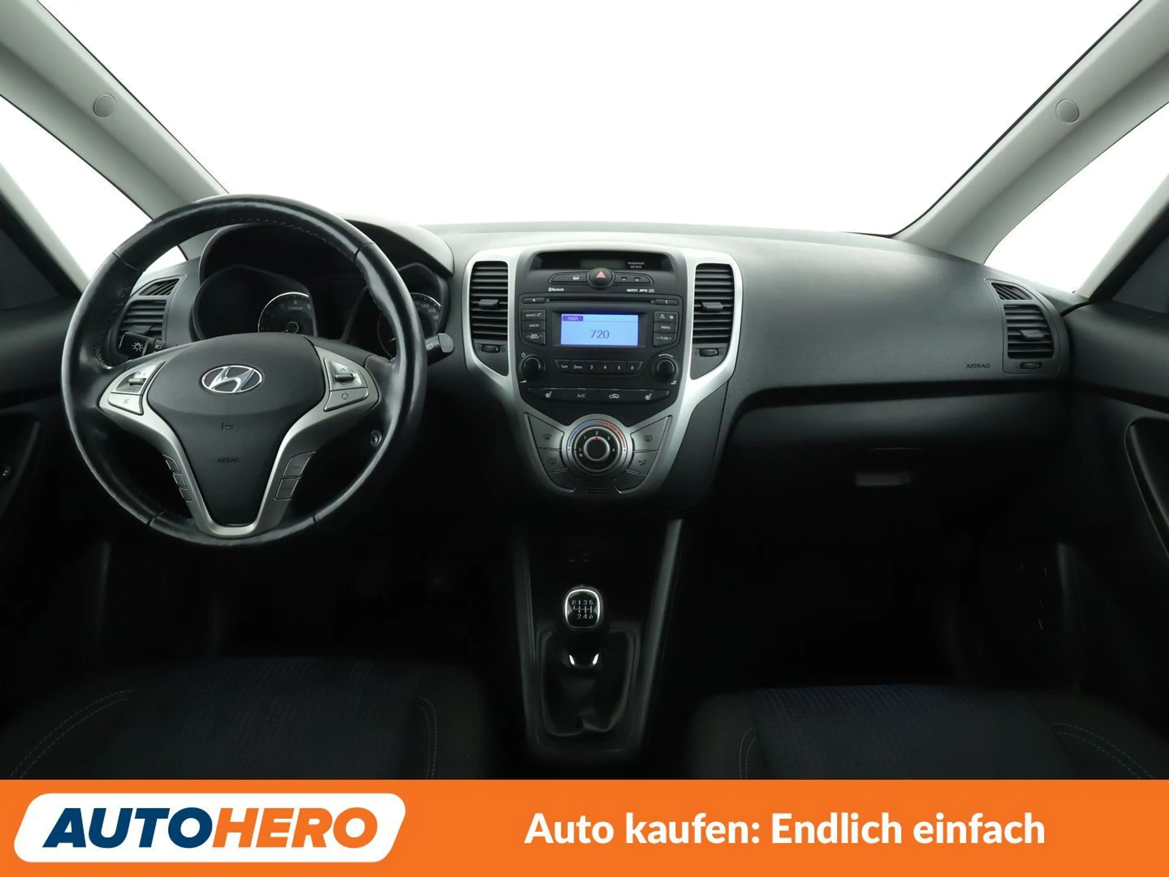 Hyundai iX20 1.6 Space blue *PDC*SHZ*ALU*KLIMA* — photo 12