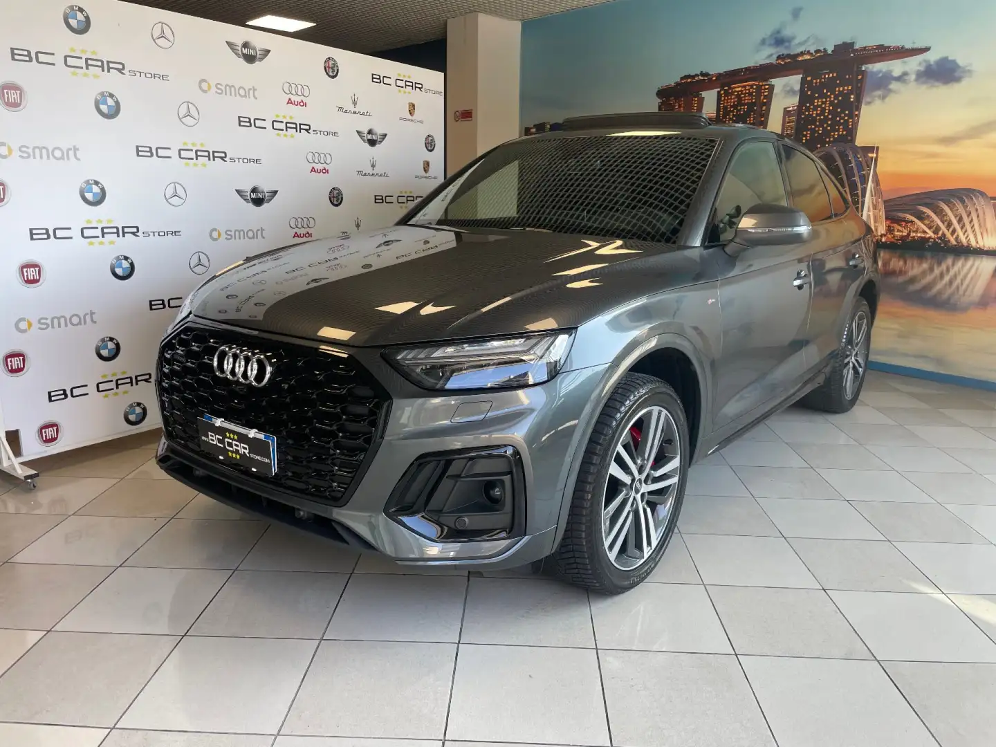 Audi Q5 Sportback SPB 40 TDI quattro S LINE Gris - 1