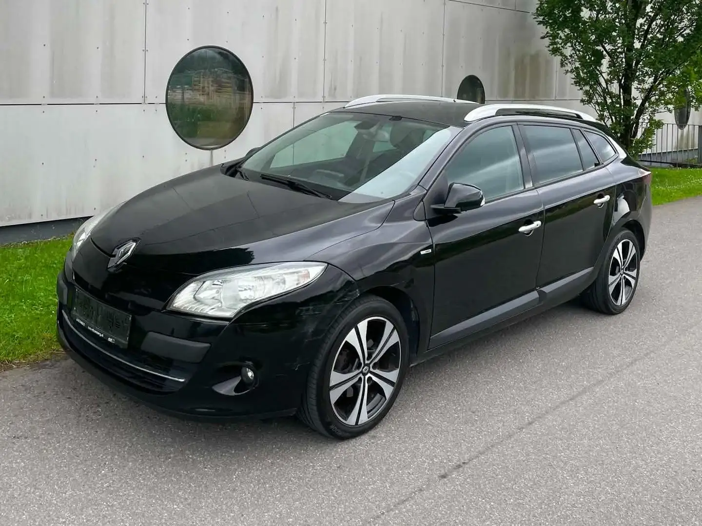 Renault Megane BOSE Edition dCi 110 Aut.*Nur an Gewerbetreibende* Schwarz - 1