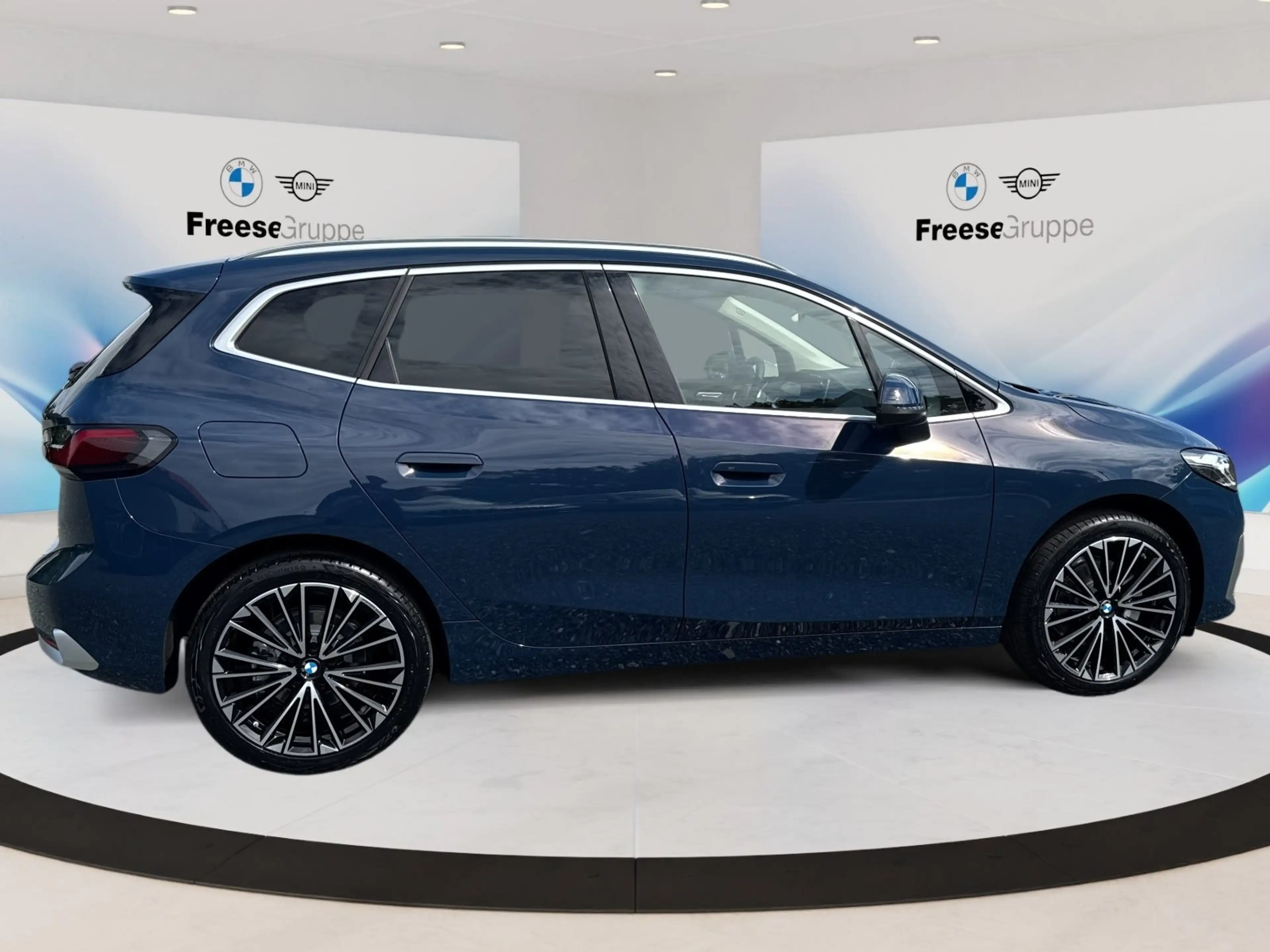BMW 220 i  Luxury Line Luxury Line | AHK PANO RFK LED — photo 7