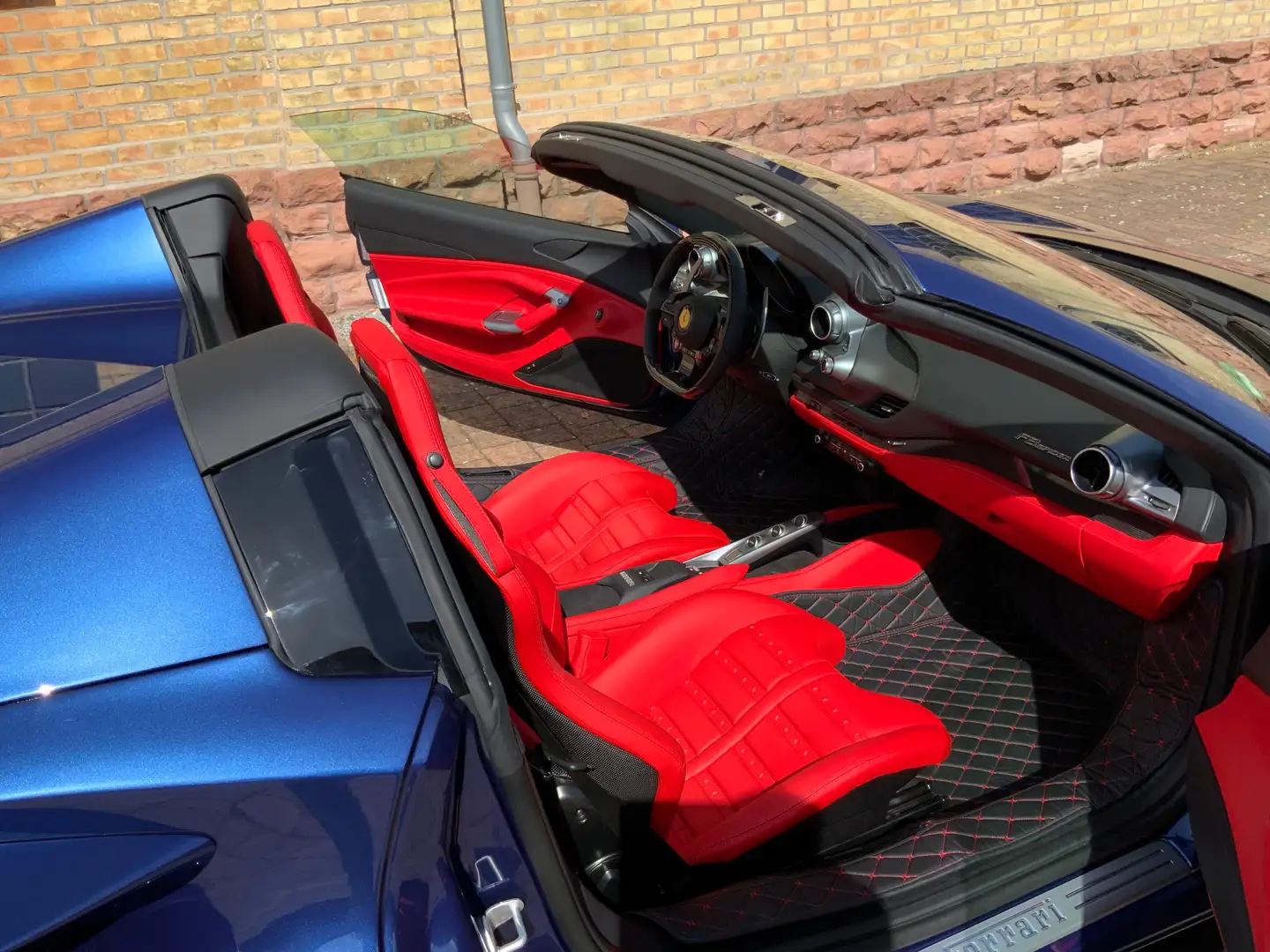 Ferrari F8 Spider Niebieski - 2