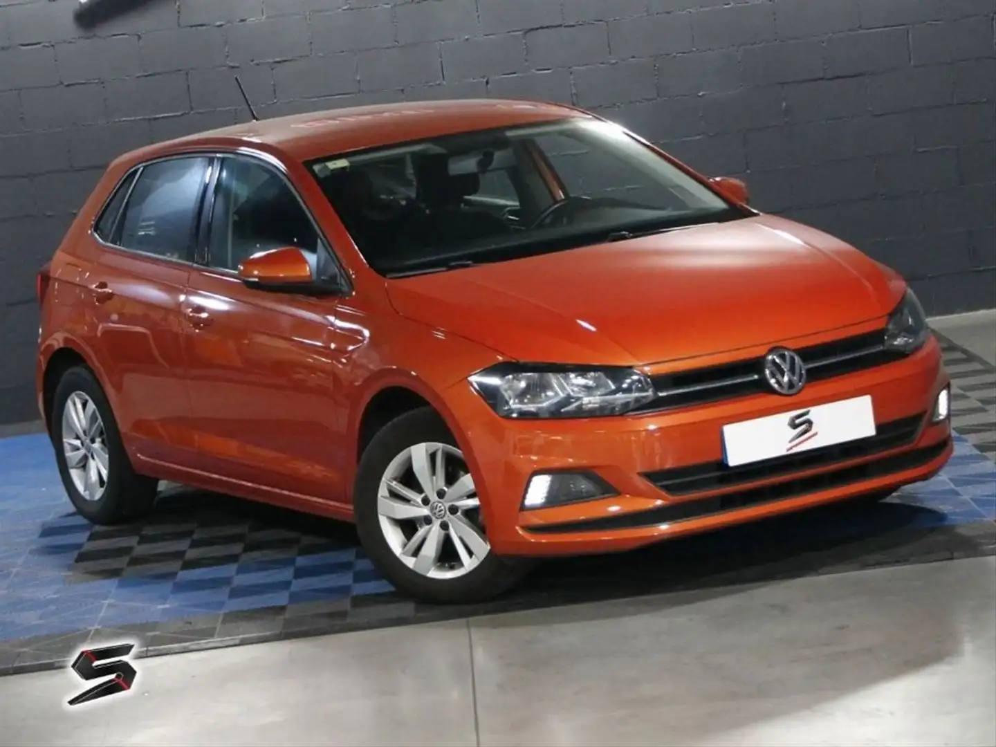 Volkswagen Polo Advance 1.0 TSI 70kW 95CV Naranja - 2