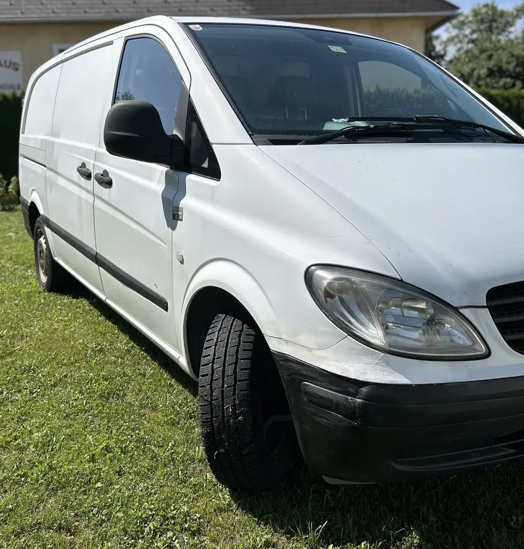 Mercedes-Benz Vito Blanc - 2