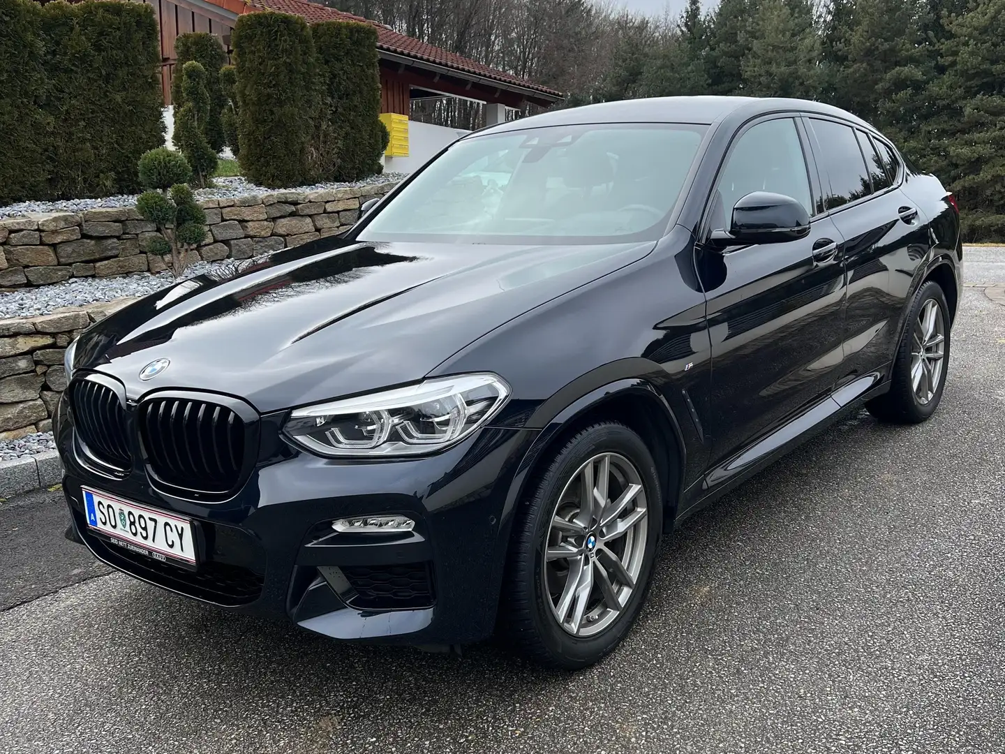BMW X4 X4 xDrive 20d Aut. Schwarz - 1