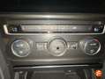 Volkswagen Golf 1.0 TSI Advance 85kW Rojo - thumbnail 26