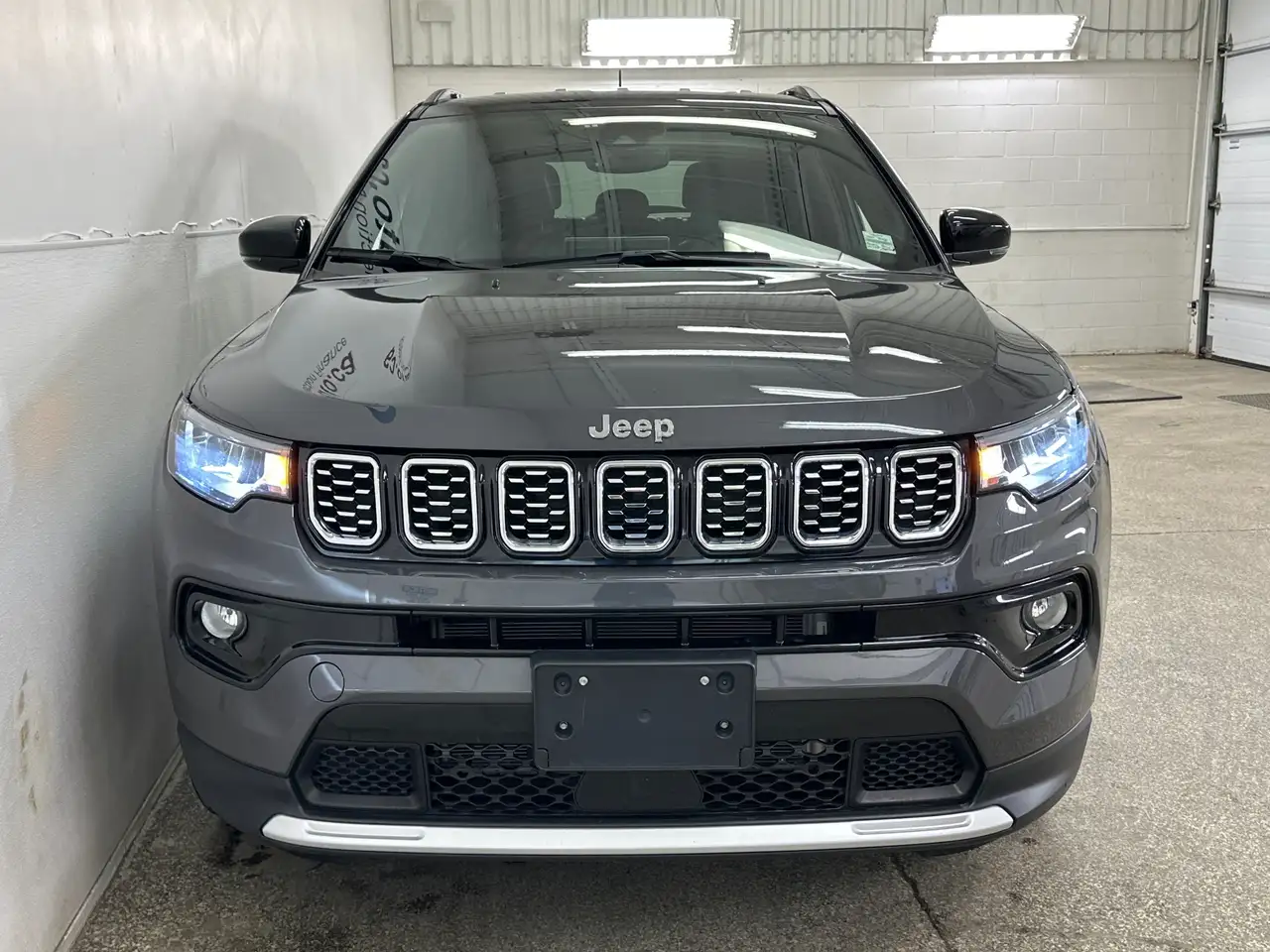 Jeep Compass снимка Jeep Compass