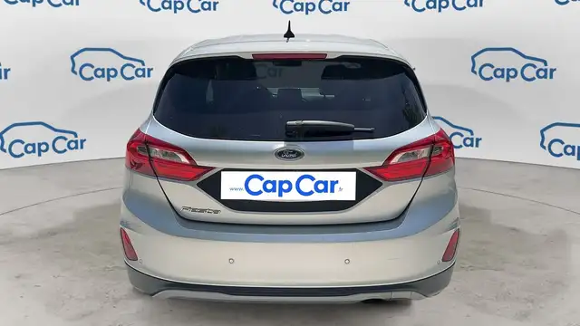 Ford Fiesta view 3