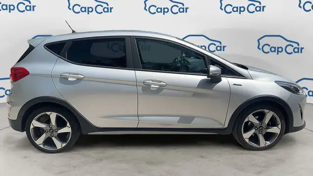 Ford Fiesta view 4