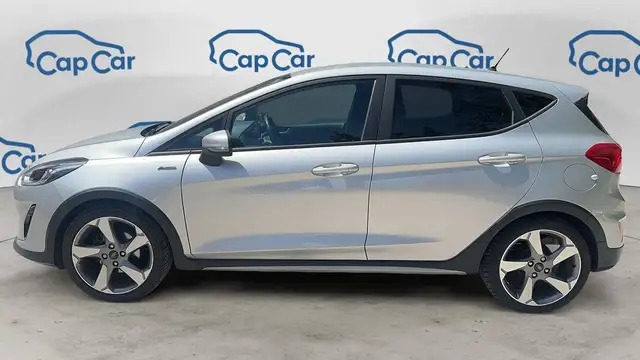 Ford Fiesta view 2
