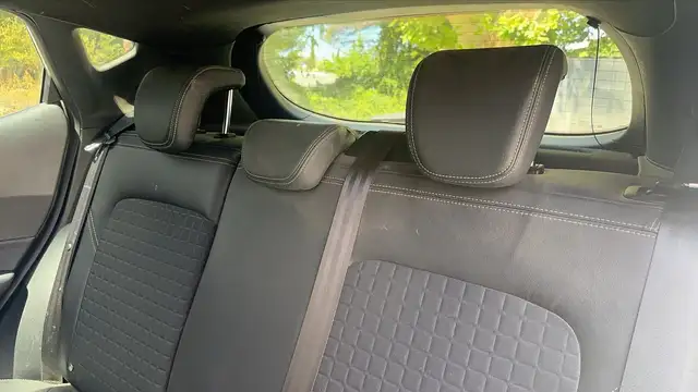 Ford Fiesta view 9