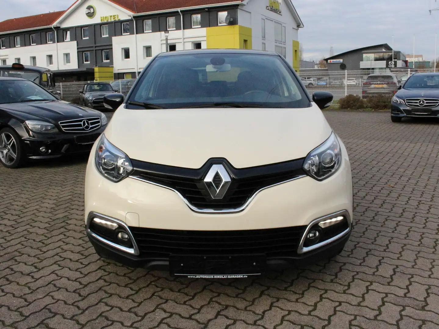 Renault Captur Energy TCe 120 EDC Intens  Automatik Beige - 2