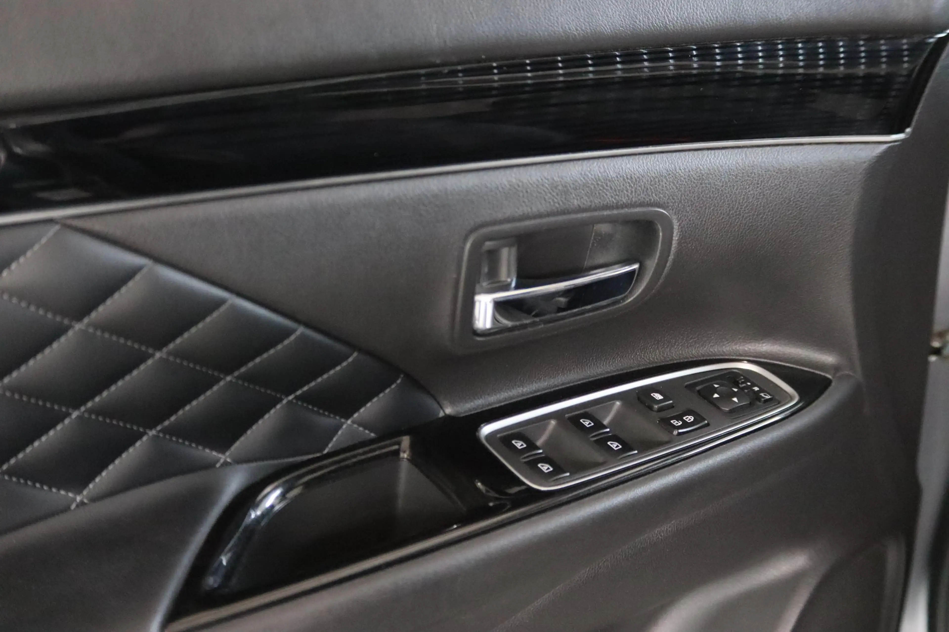 Mitsubishi Outlander 2.4 PHEV Intense+ Panoramadak, Camera, Navigatie, — photo 15