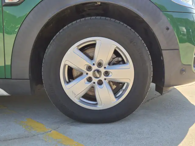 Mini Countryman view 13