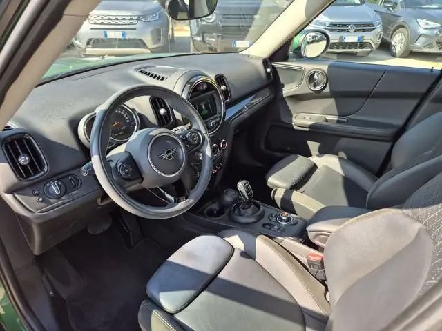 Mini Countryman view 6