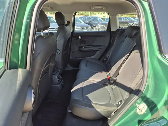 Mini Countryman view 7