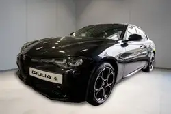 Alfa Romeo Giulia Veloce 2.0 Turbo 280PS