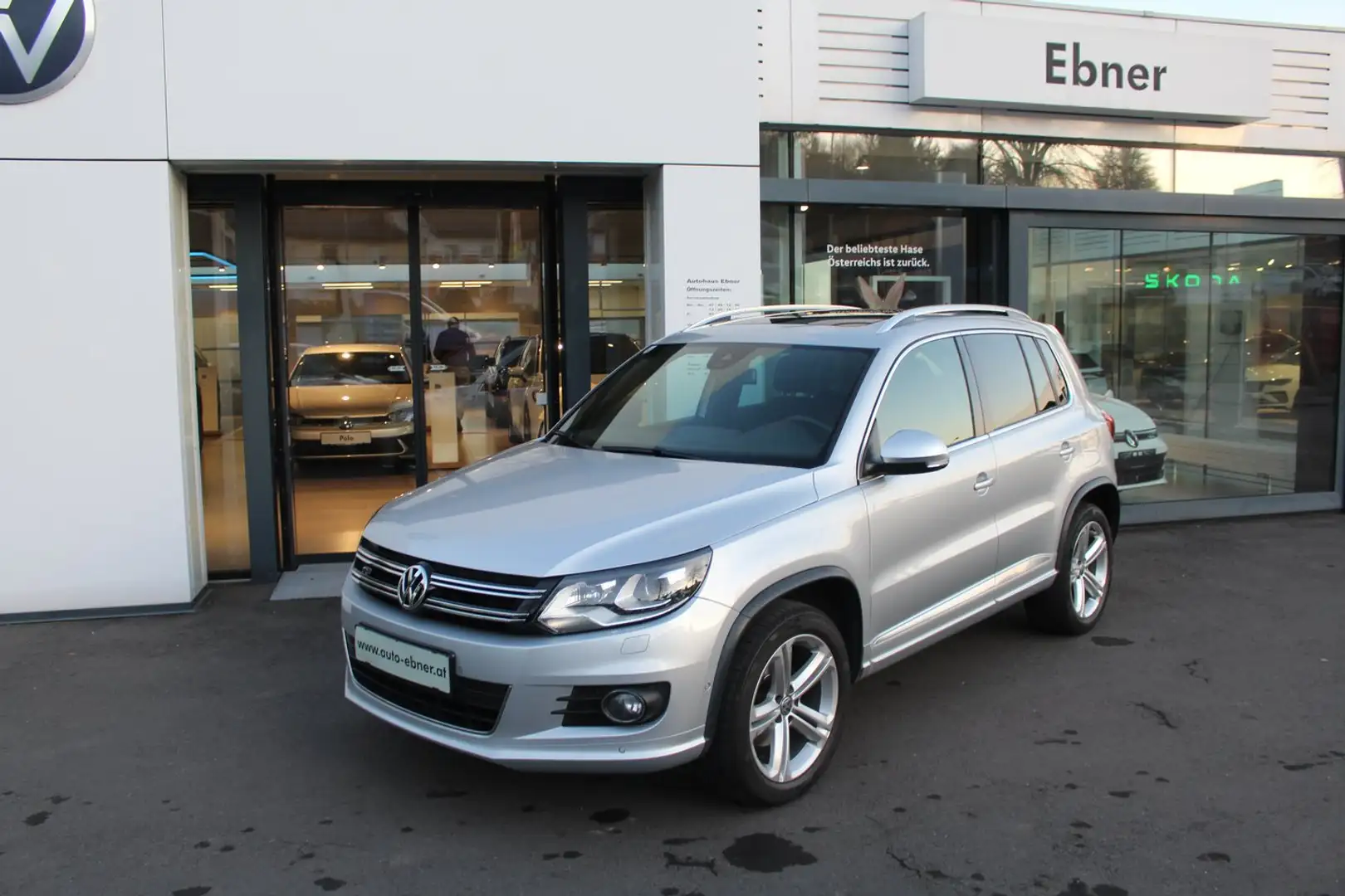 Volkswagen Tiguan Sky TSI Silber - 1