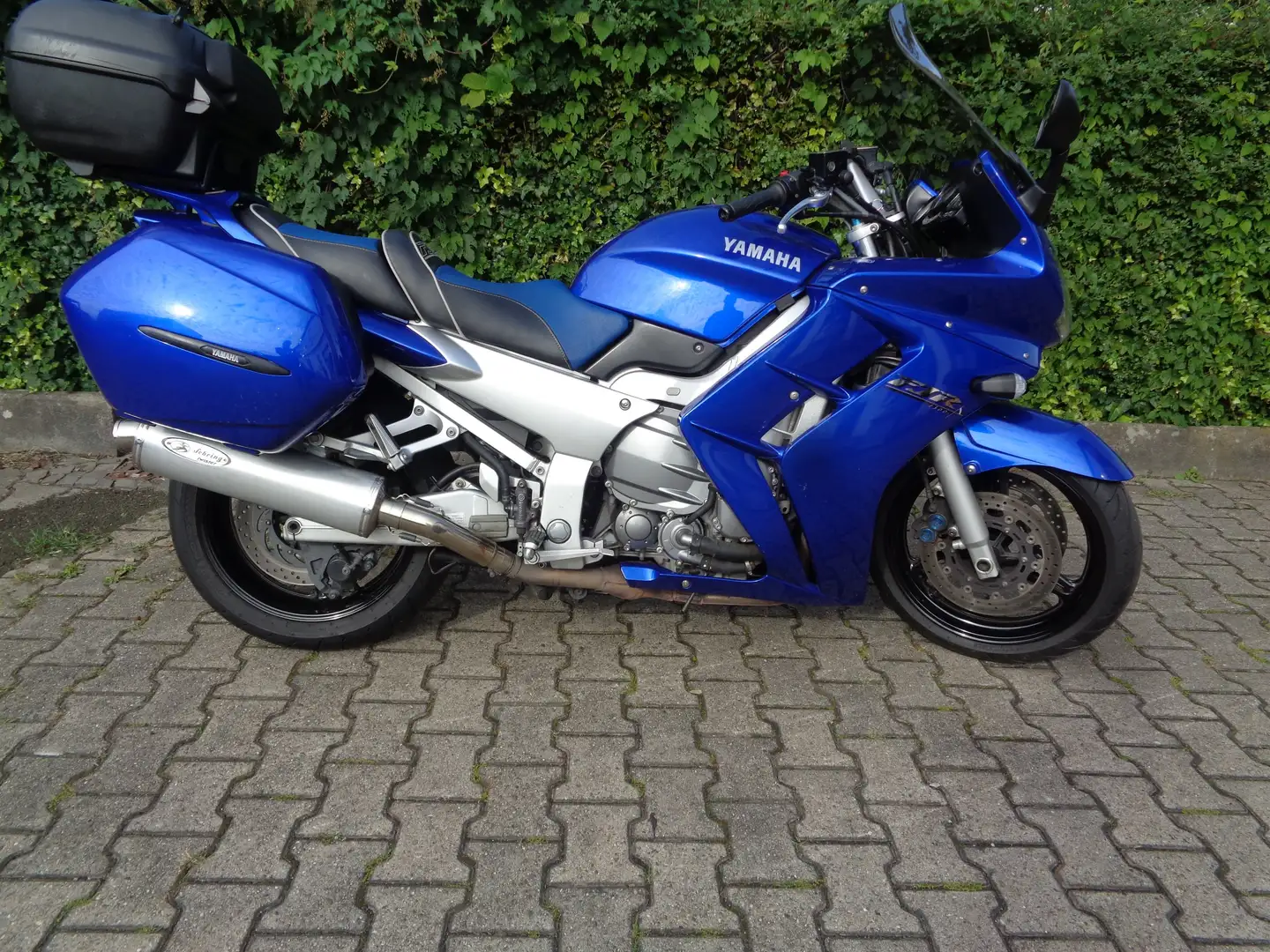 Yamaha FJR 1300 RP04 Blau - 1