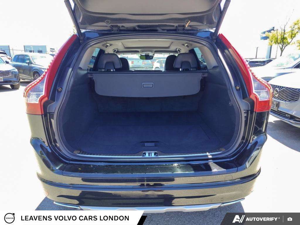 2017 Volvo XC60 T6 | AWD | Safety Certified | New Brakes thumb 12