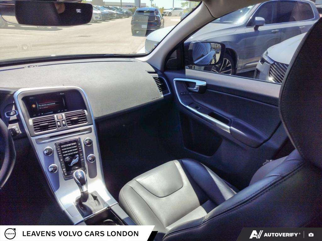 2017 Volvo XC60 T6 | AWD | Safety Certified | New Brakes thumb 25