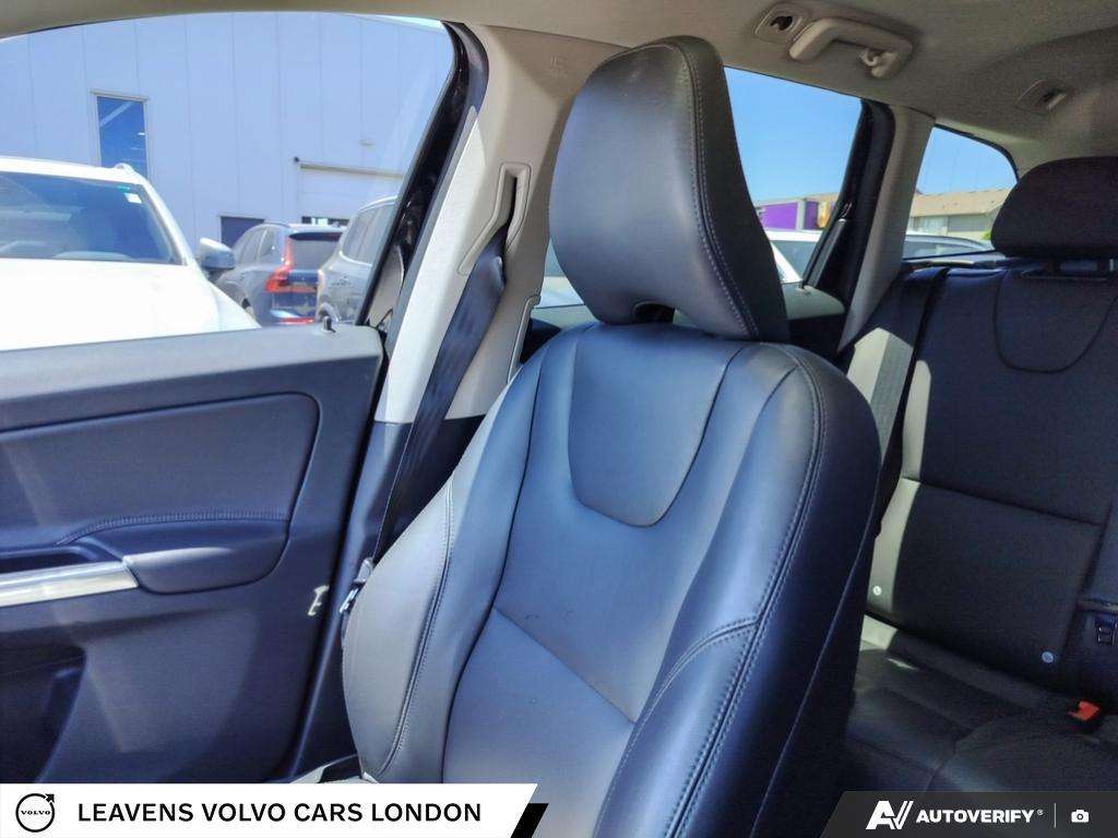 2017 Volvo XC60 T6 | AWD | Safety Certified | New Brakes thumb 20