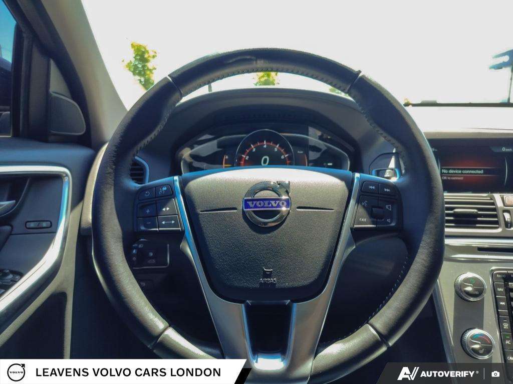 2017 Volvo XC60 T6 | AWD | Safety Certified | New Brakes thumb 14