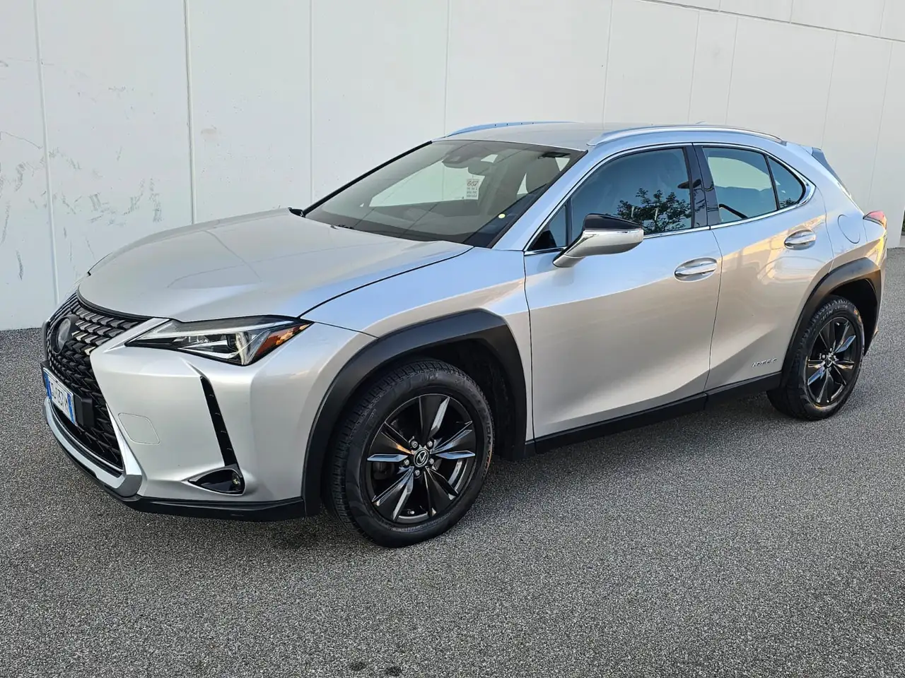 Lexus UX 250h