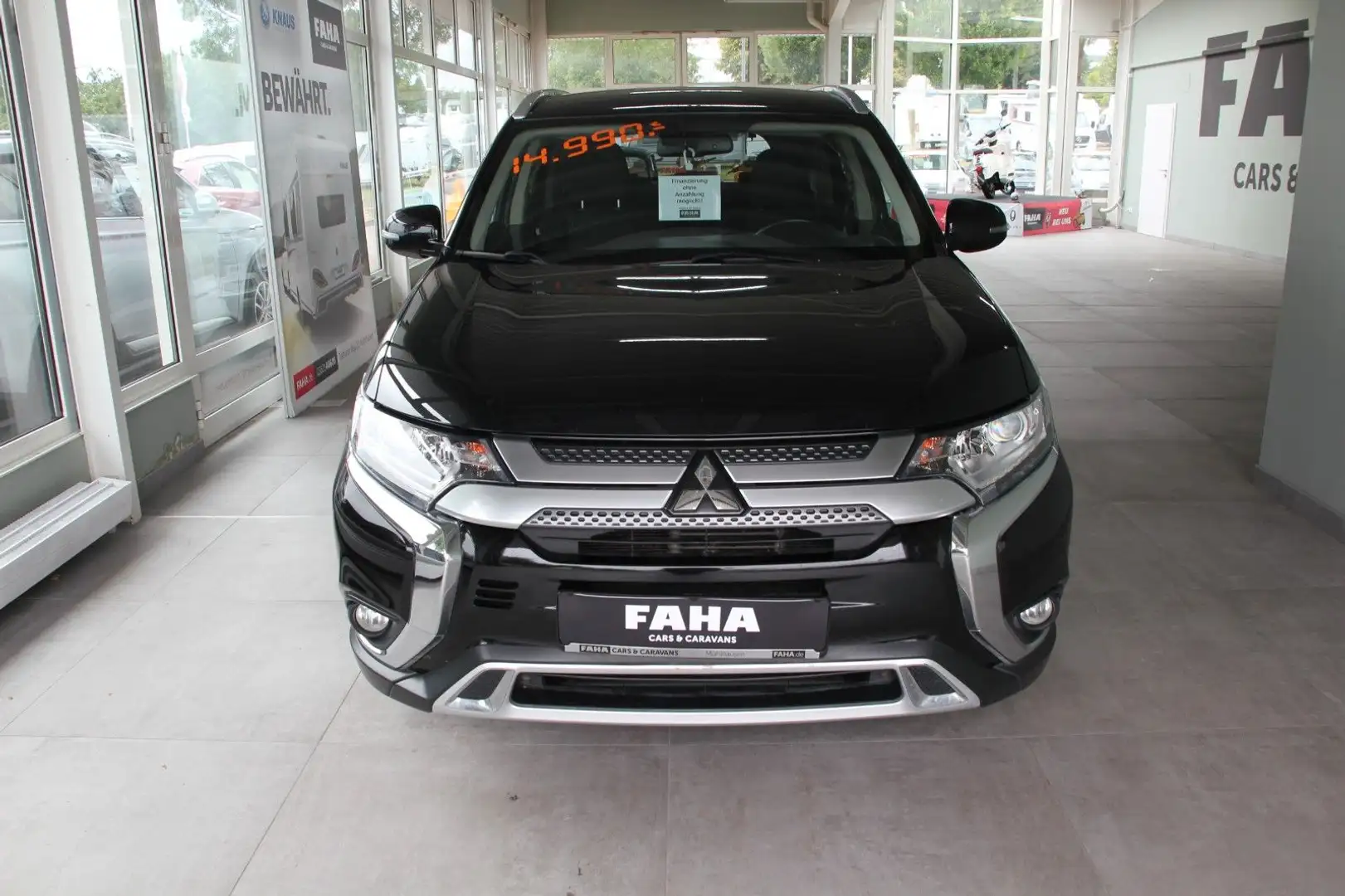 Mitsubishi Outlander Active 2WD CVT Schwarz - 2