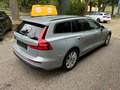 Volvo V60 B4 Core Geartronic *SHZ*LED*RFK*NAVI*JAHRESWAGEN* Grau - thumbnail 3