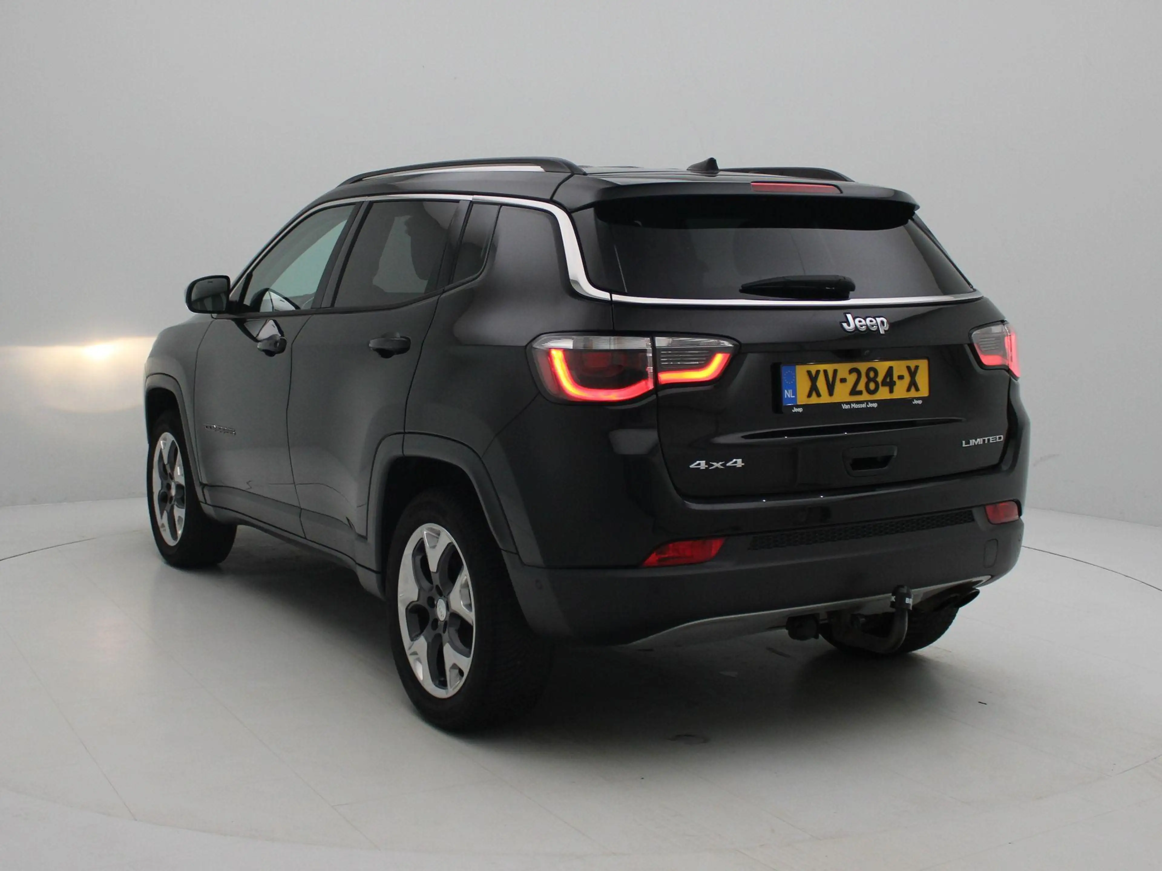 Jeep Compass 1.4 MultiAir Limited 4x4 — photo 2