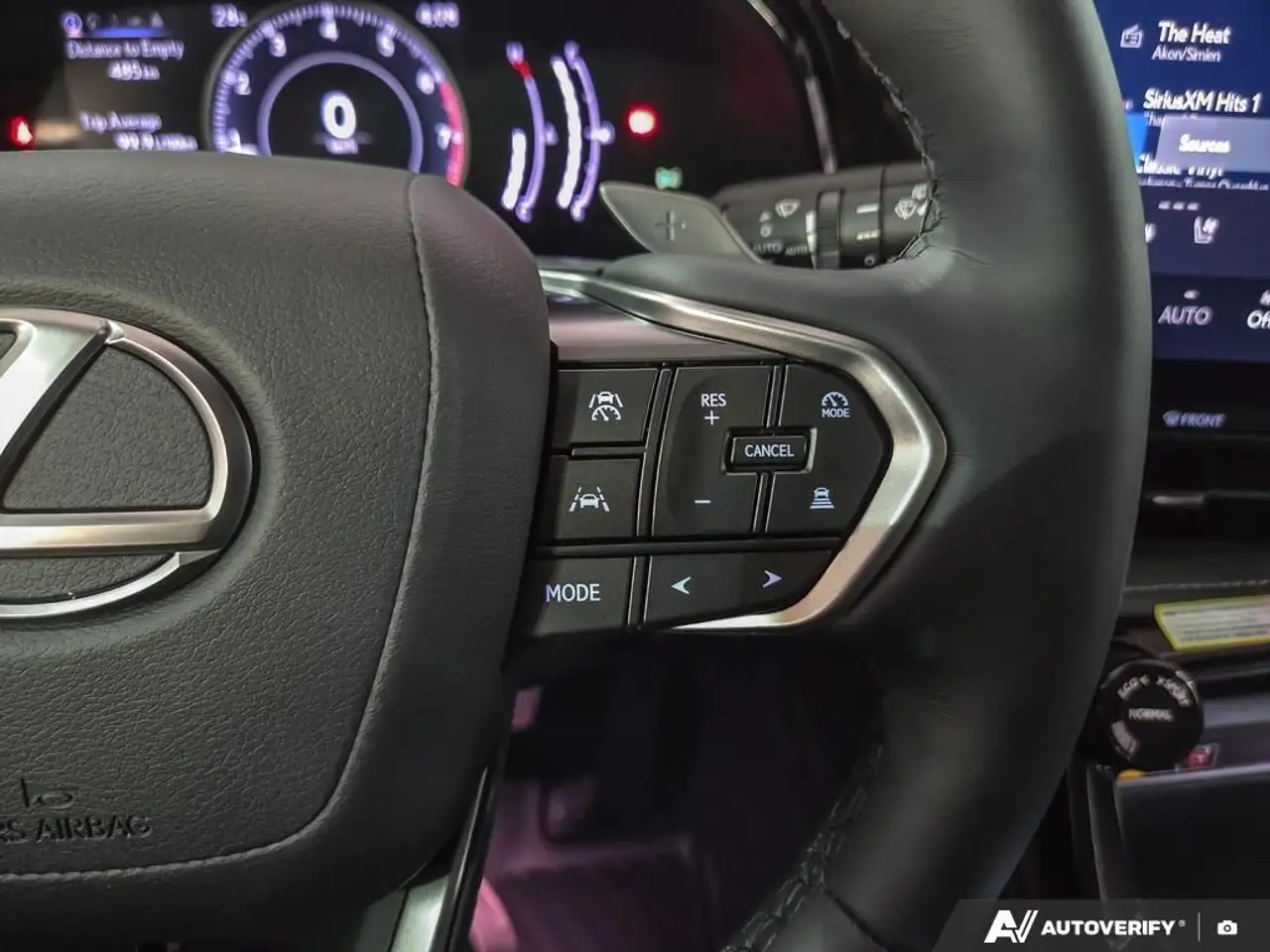 Lexus NX fotografie Lexus NX