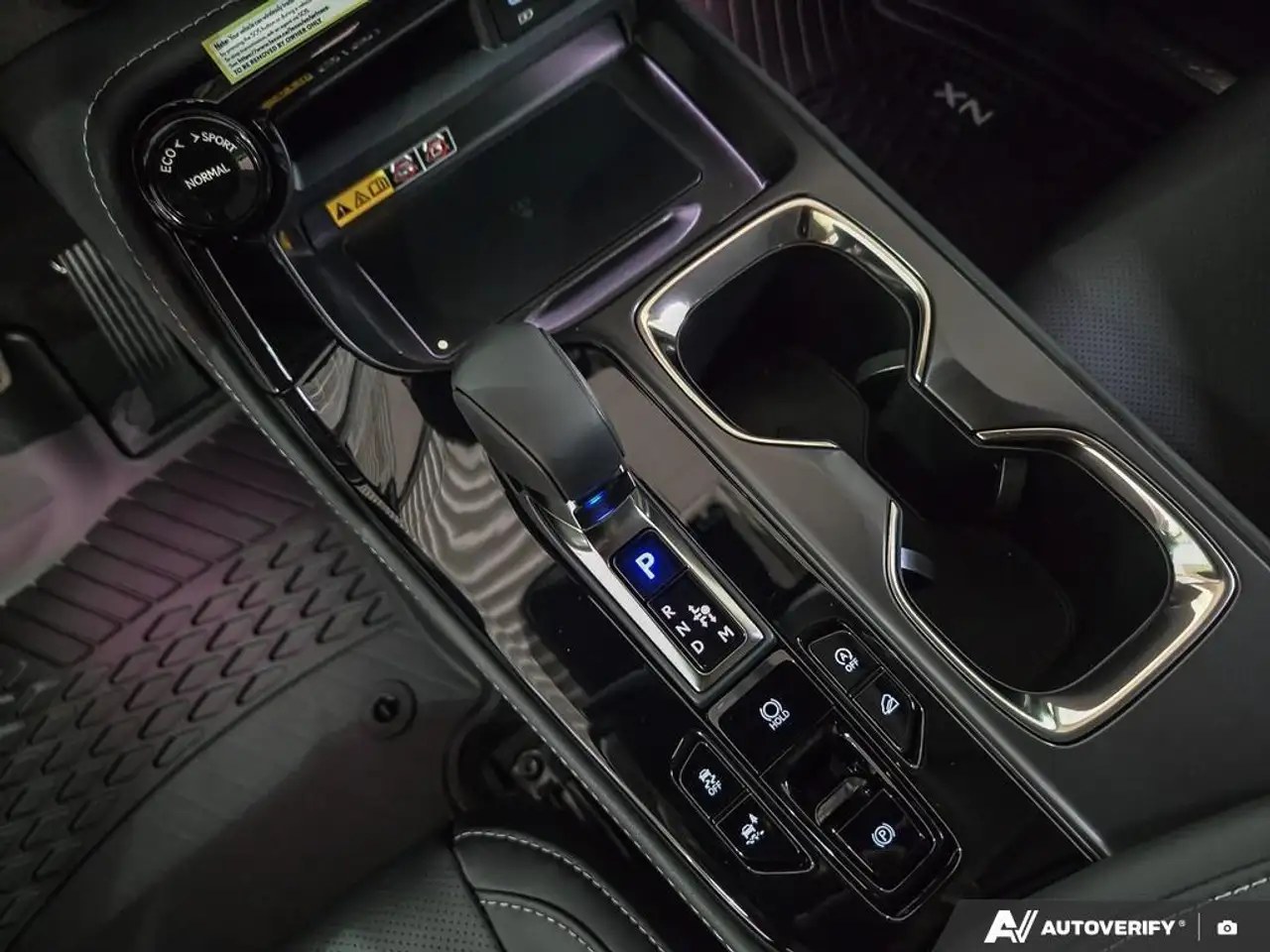 Lexus NX fotografie Lexus NX