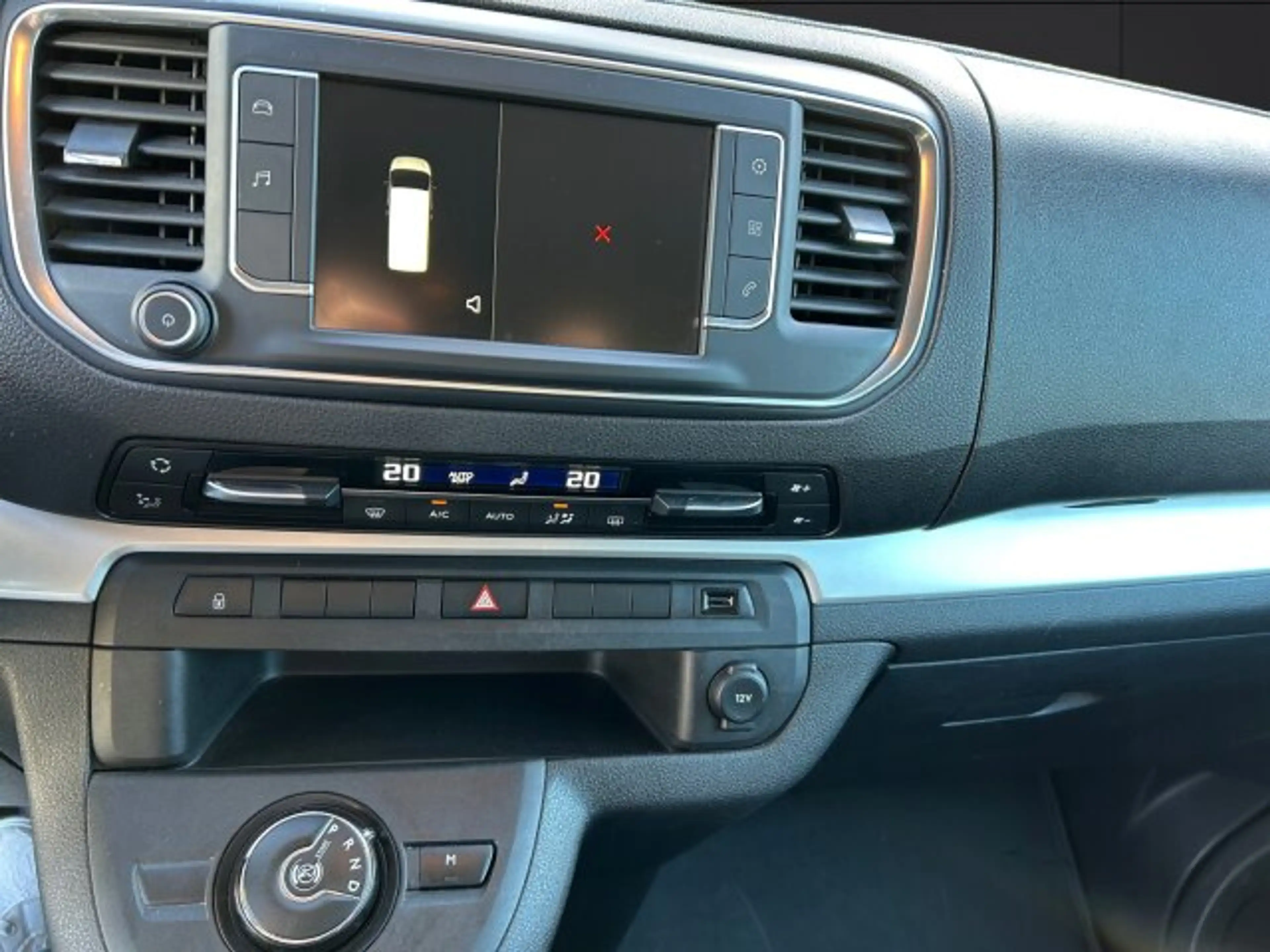 Opel Zafira Life Zafira Life 2.0 D M Edition 8-Sitzer Automatik Sitzheizung 177PS — photo 11