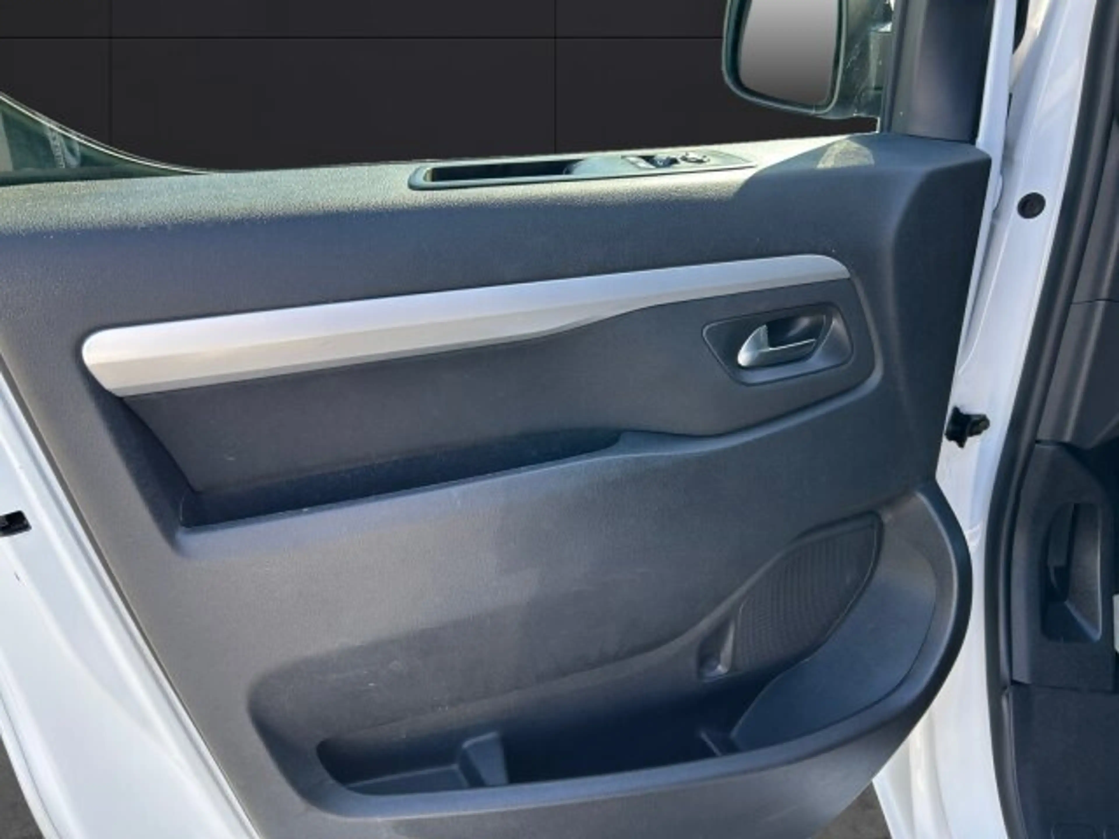 Opel Zafira Life Zafira Life 2.0 D M Edition 8-Sitzer Automatik Sitzheizung 177PS — photo 7
