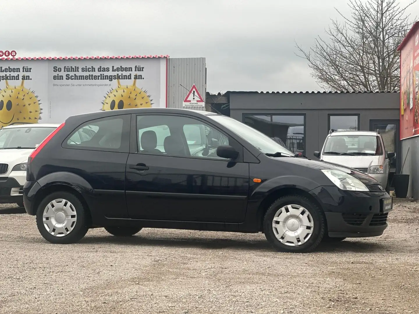 Ford Fiesta Ambiente 1,4 TDCi **Mit Pickerl** Bleu - 1
