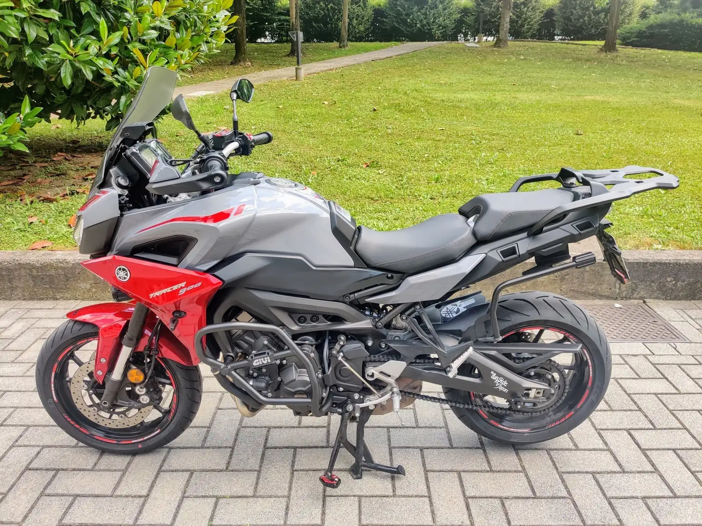 Yamaha Tracer 900 ABS Červená - 1