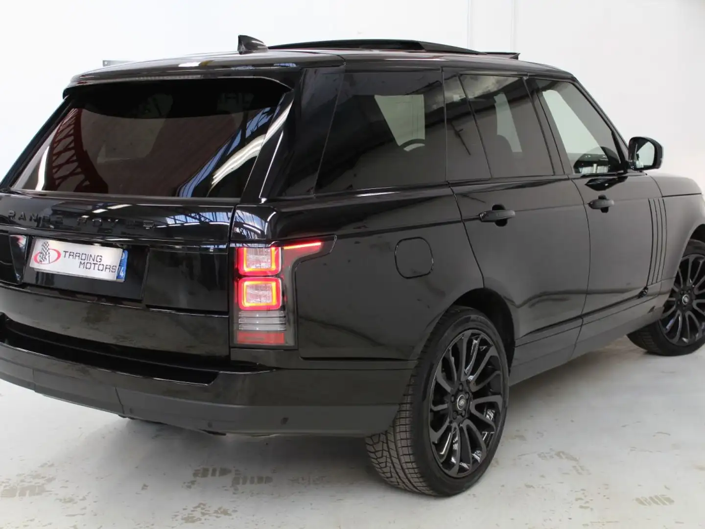 Land Rover Range Rover Autobiography 4.4l SDV8 340cv Noir - 2