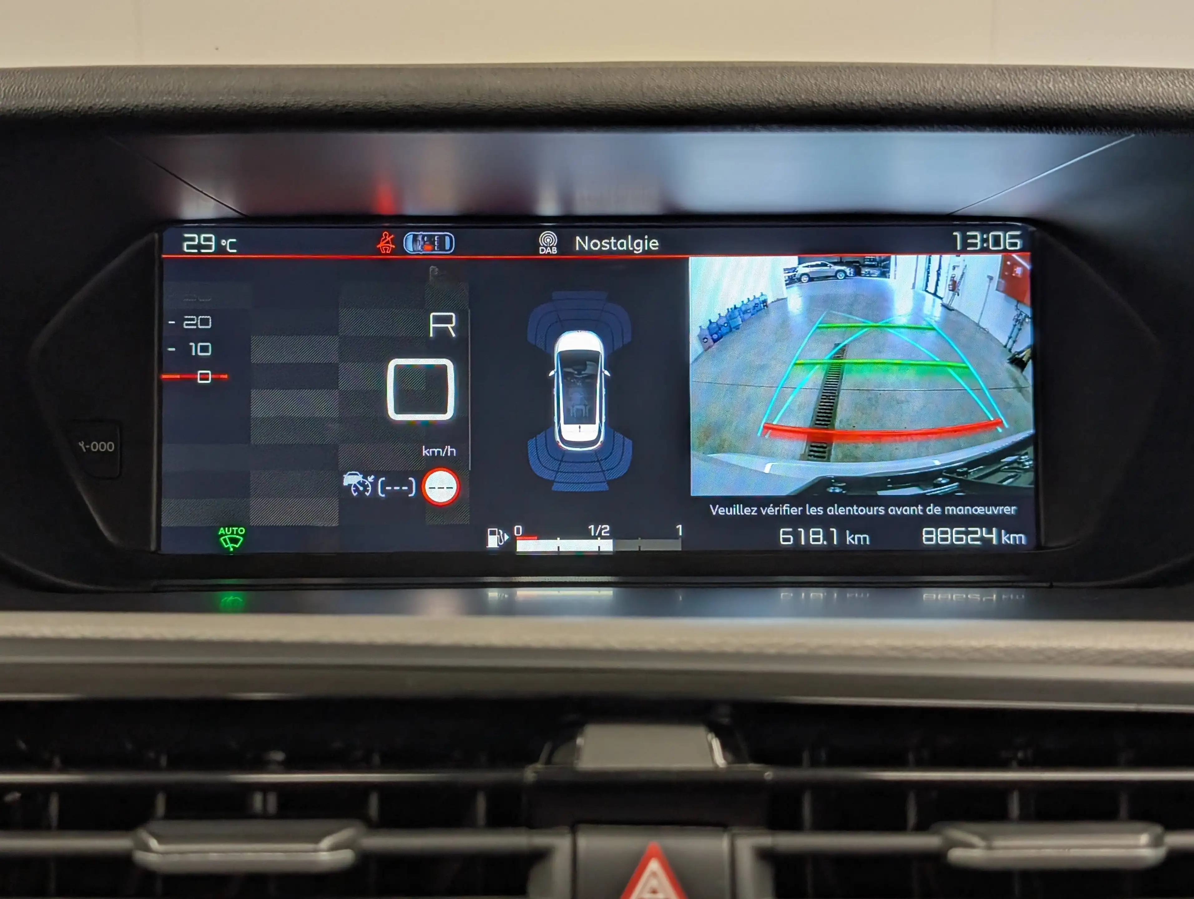Citroen C4 SpaceTourer 1.5 BlueHDi ***NAVI-CRUISE-LED-CLIM BI-ZONES*** — photo 12