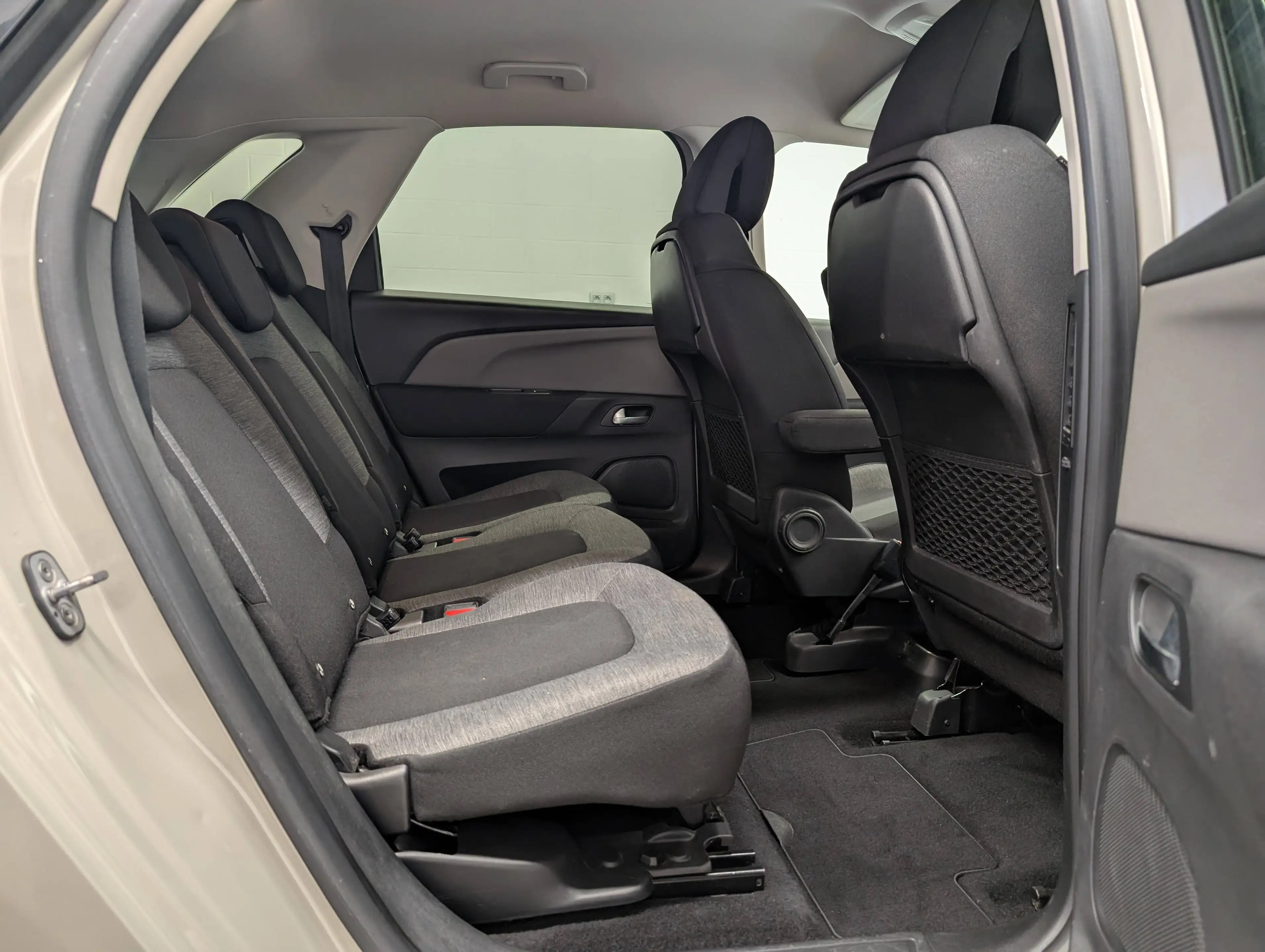 Citroen C4 SpaceTourer 1.5 BlueHDi ***NAVI-CRUISE-LED-CLIM BI-ZONES*** — photo 9