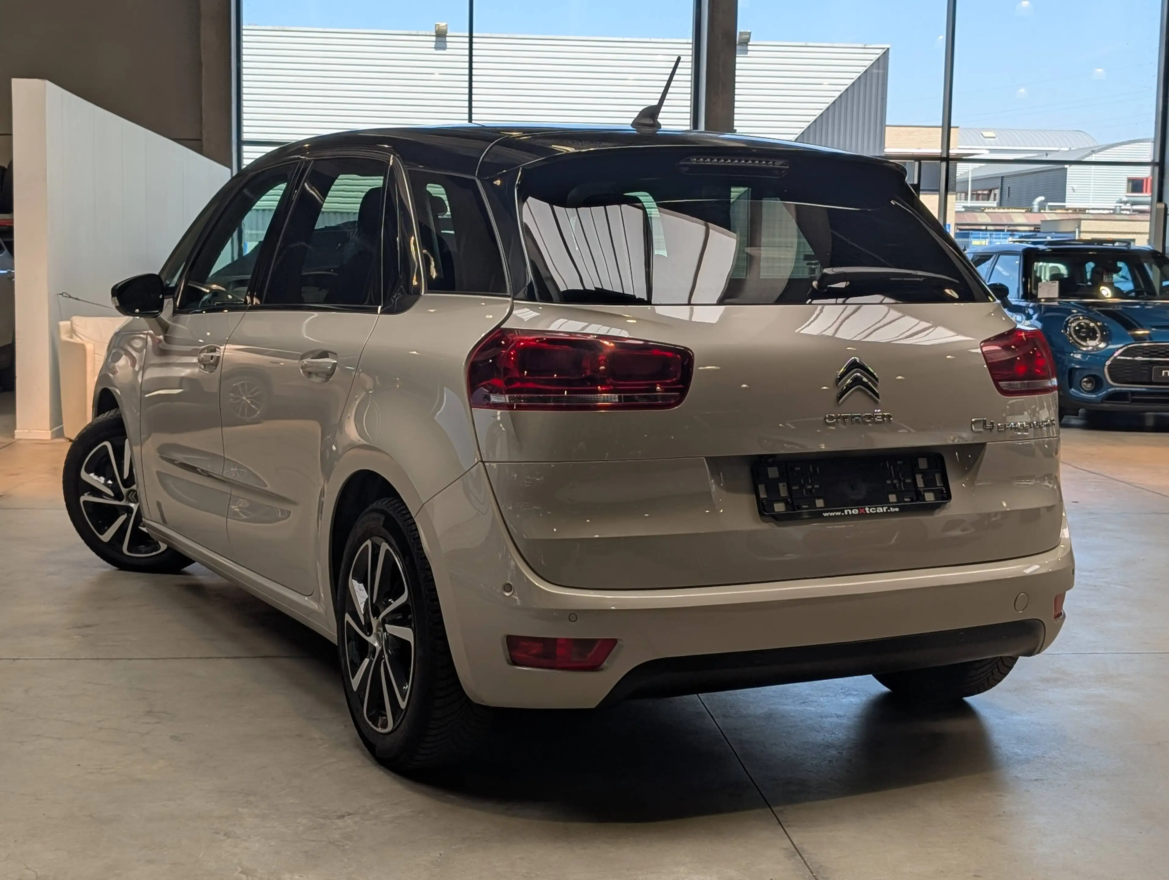 Citroen C4 SpaceTourer 1.5 BlueHDi ***NAVI-CRUISE-LED-CLIM BI-ZONES*** — photo 3