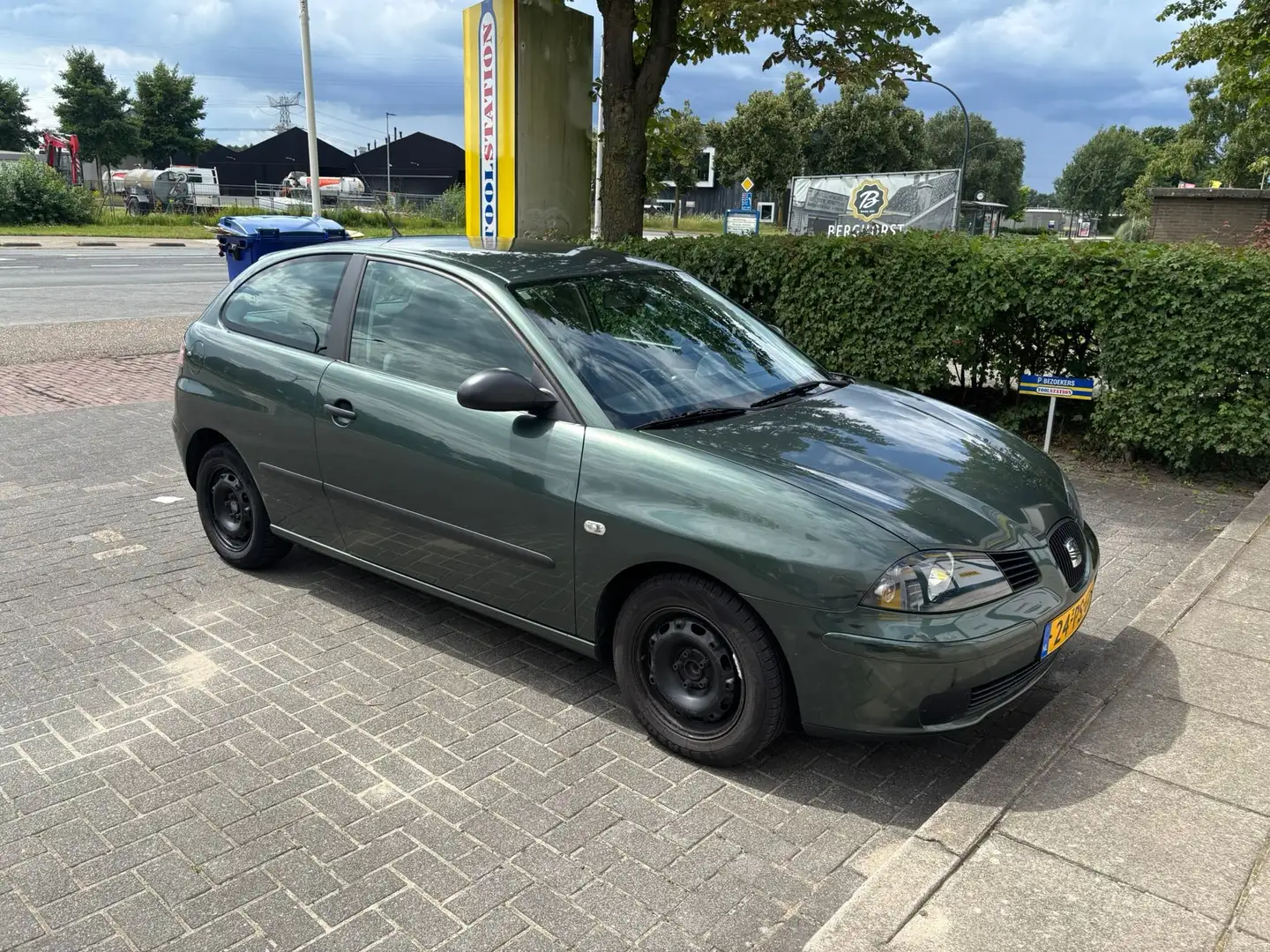 SEAT Ibiza Ibiza 1.4-16V Stella Vert - 1