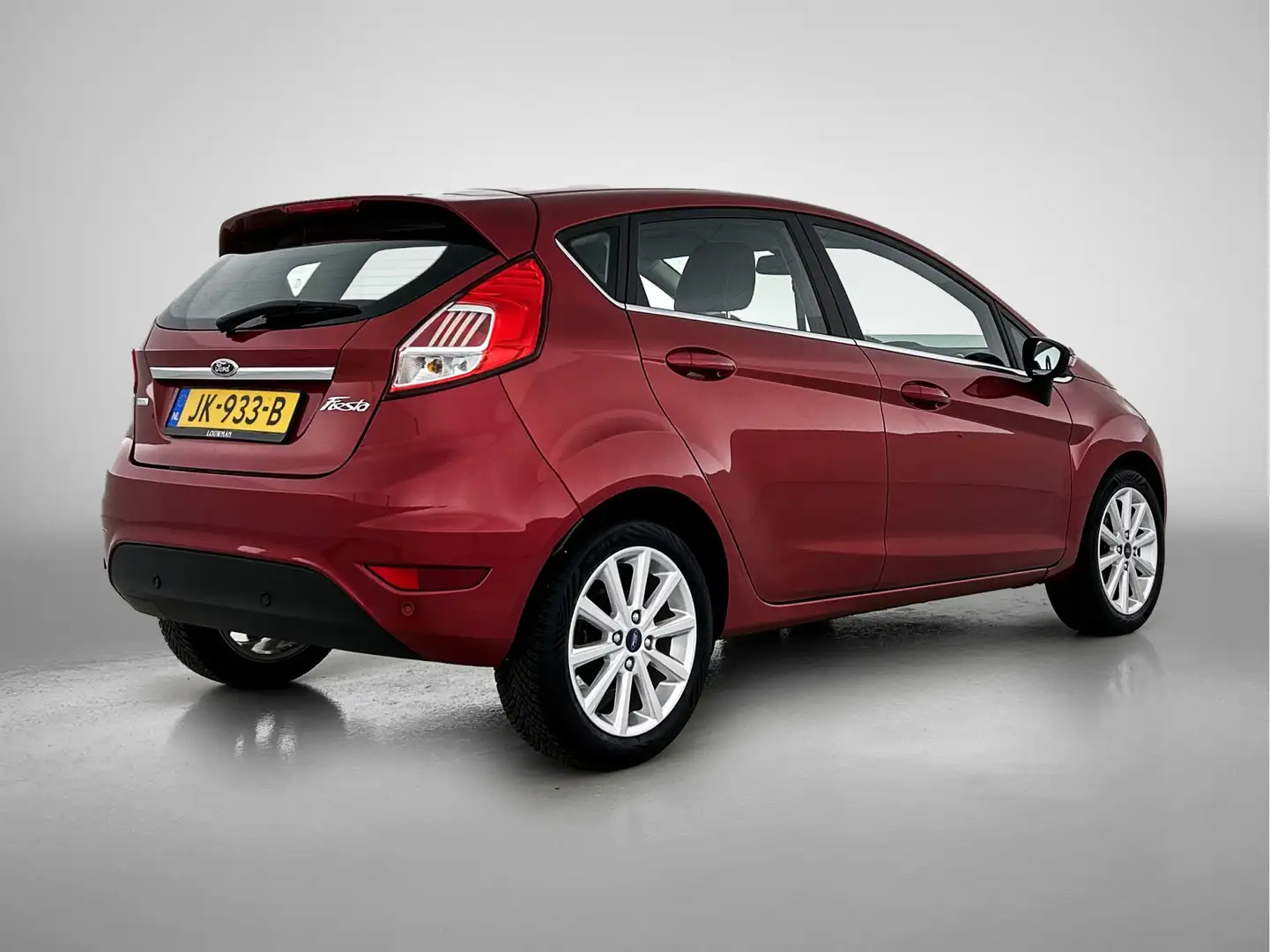 Ford Fiesta 1.0 EcoBoost Titanium Rood - 2