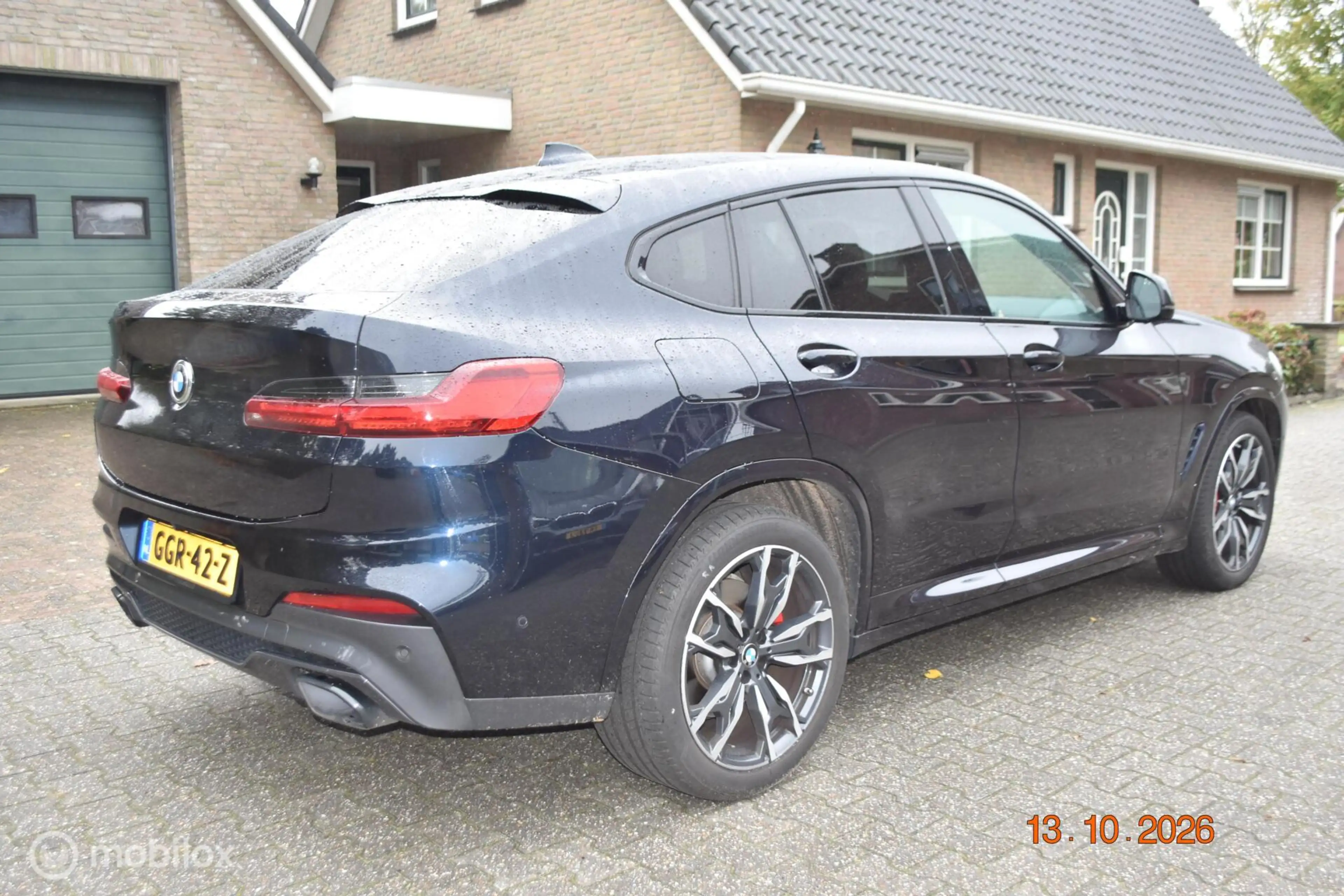 BMW X4 M40d High Executive — photo 4