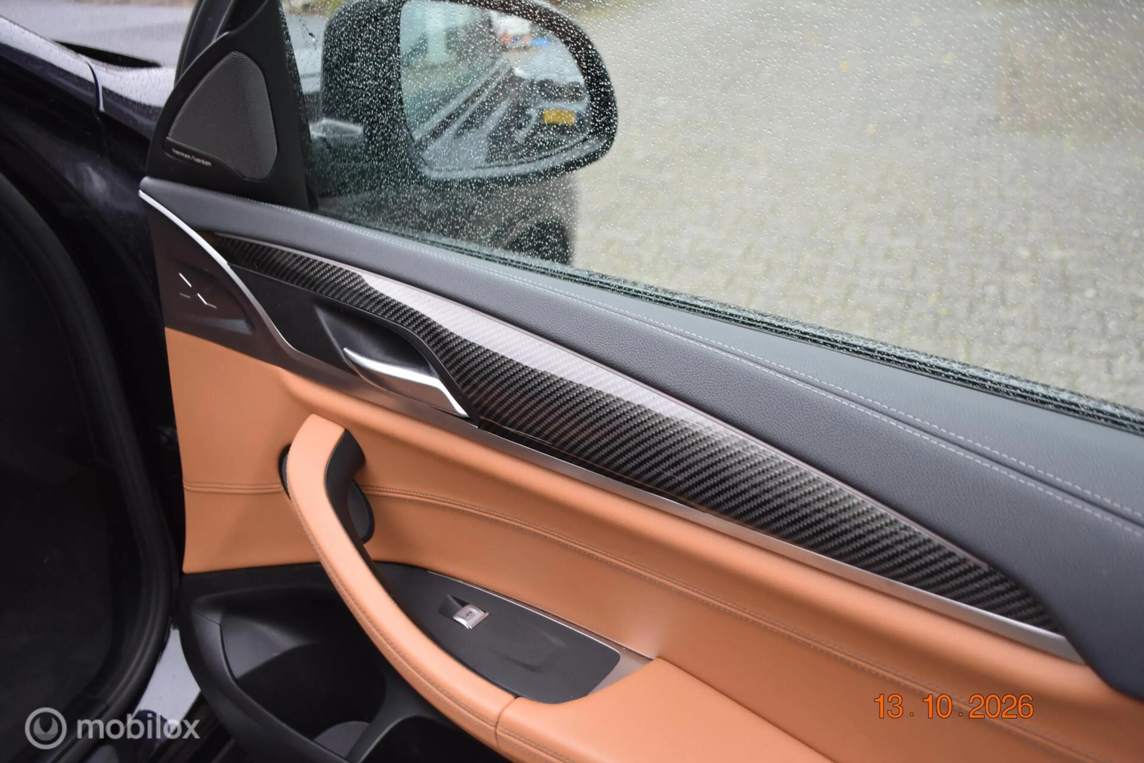 BMW X4 M40d High Executive — photo 15