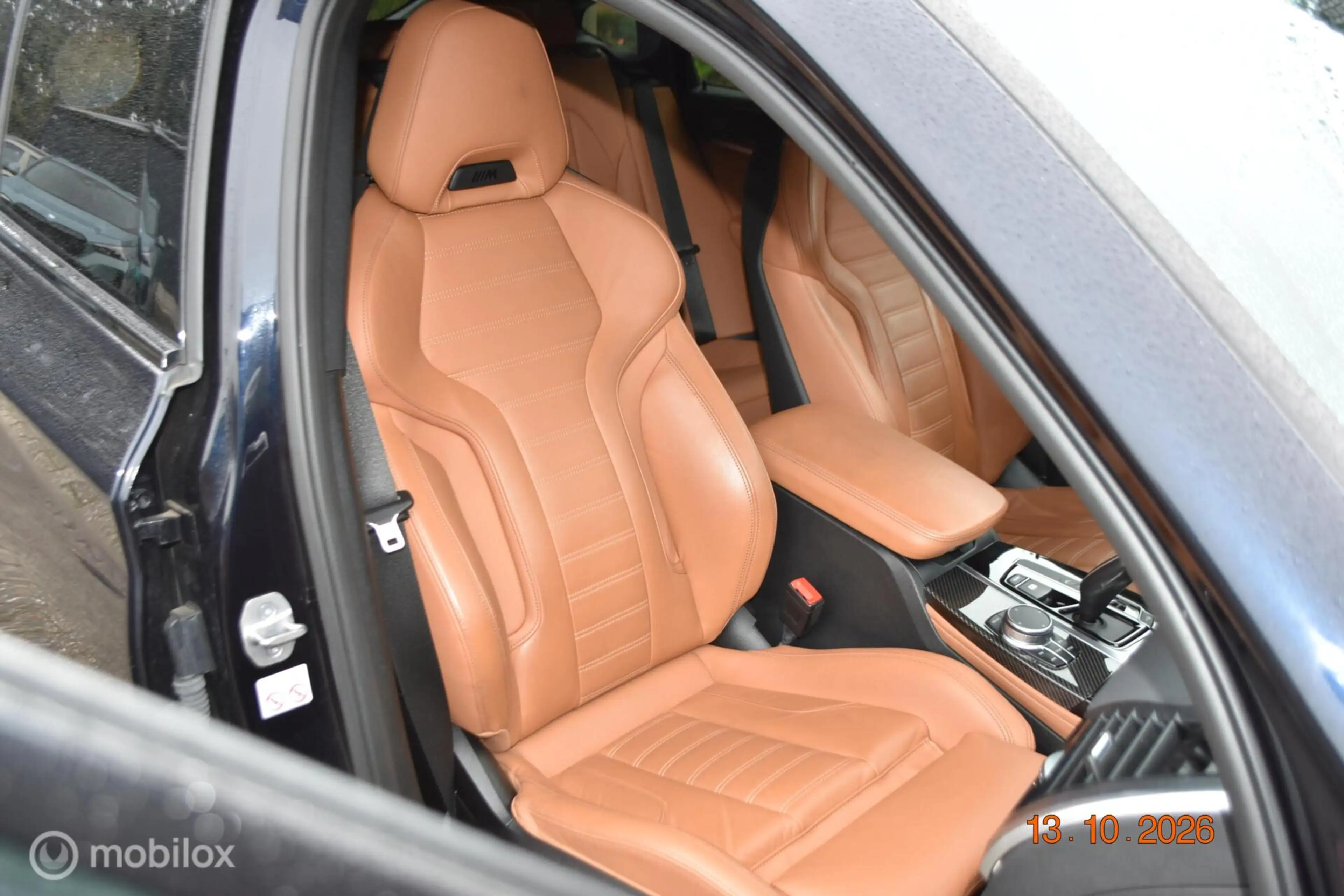 BMW X4 M40d High Executive — photo 10